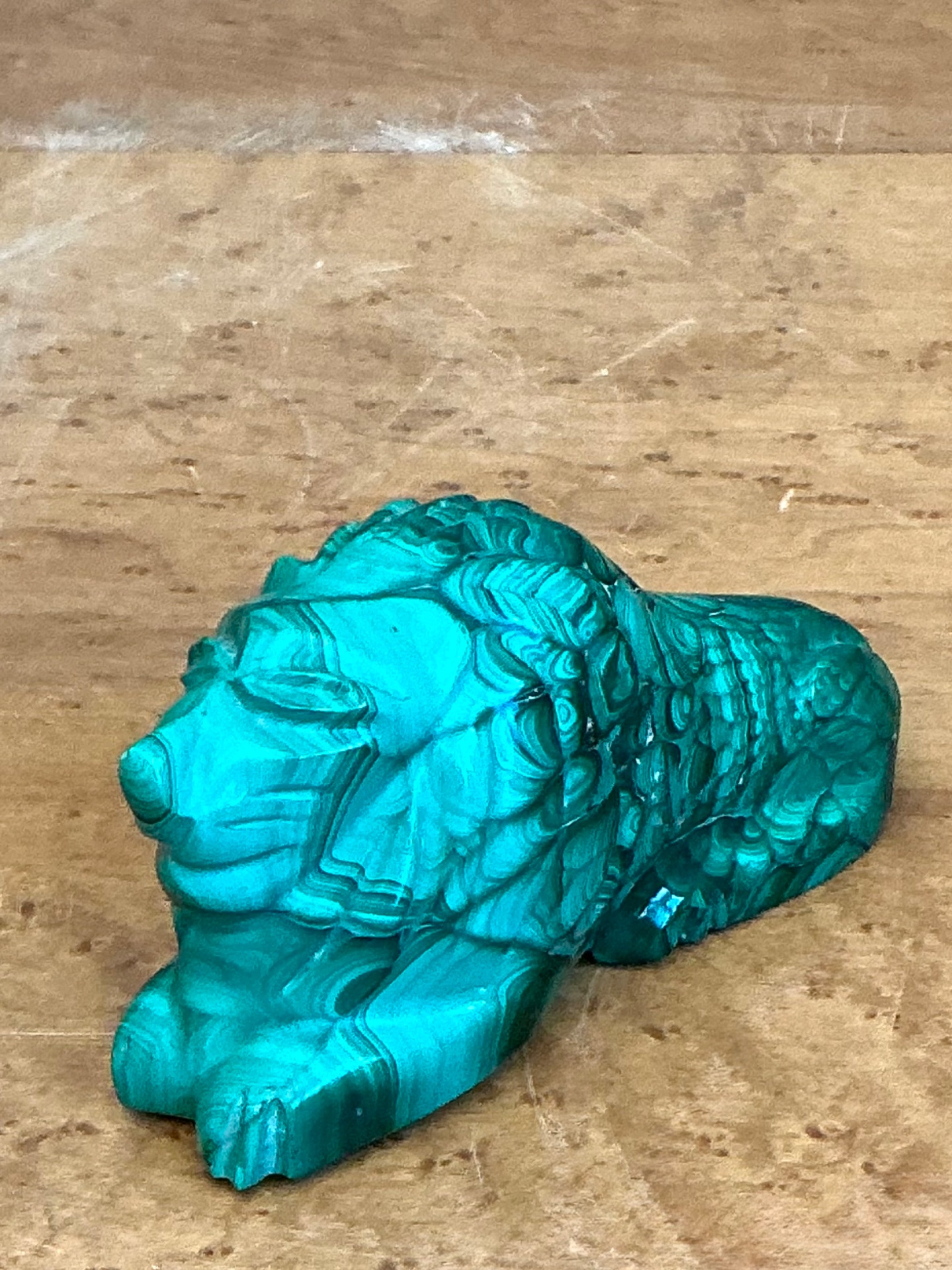 Vintage Malachite Carved Lion Sculpture - Detail view
