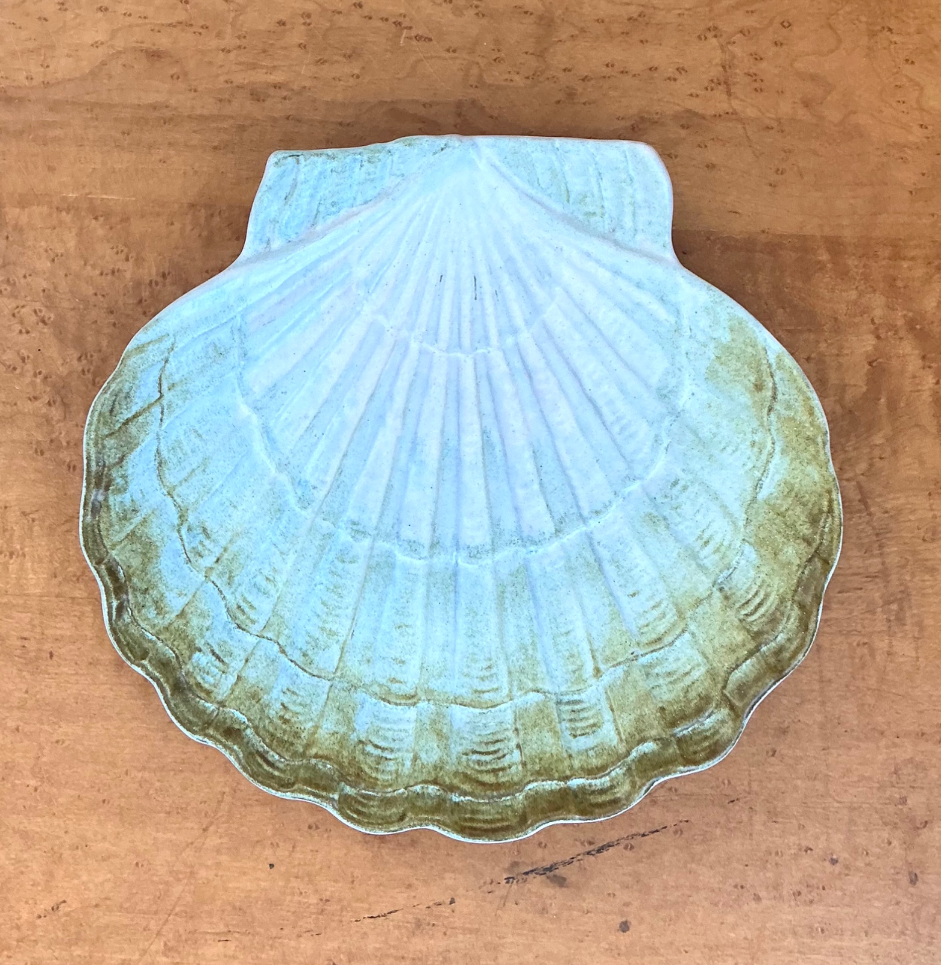 Vintage French Scallop Shell Ceramic Dish - Back view