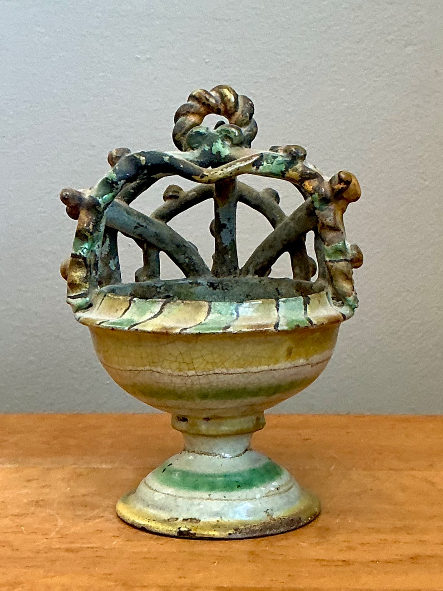 Vintage Polychrome Ceramic Crown Incensario - Back view