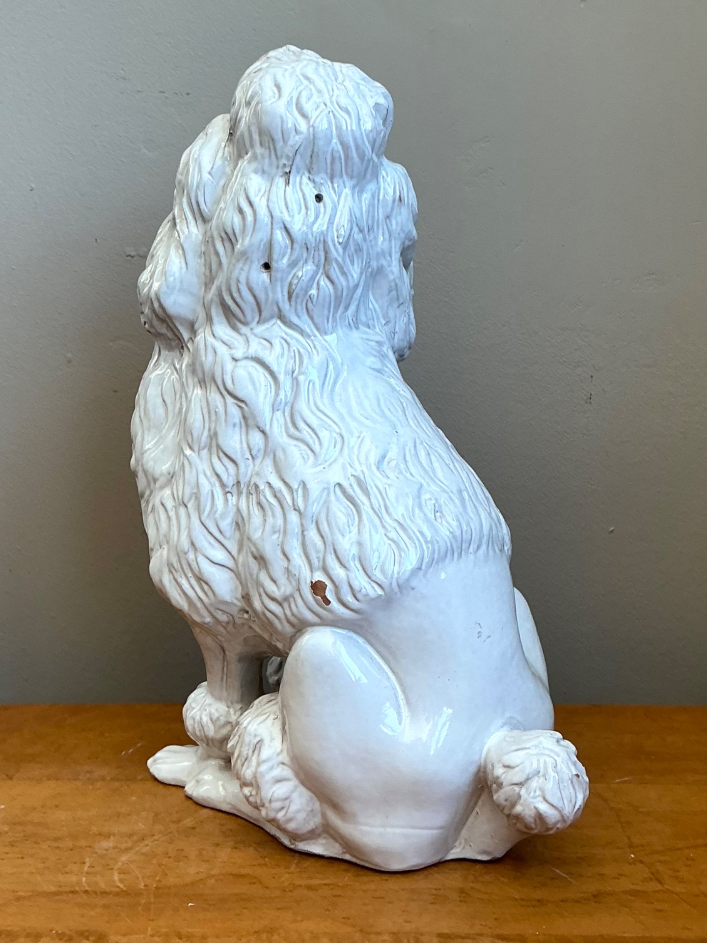 Vintage Italian White Ceramic Poodle Sculpture - Detail view