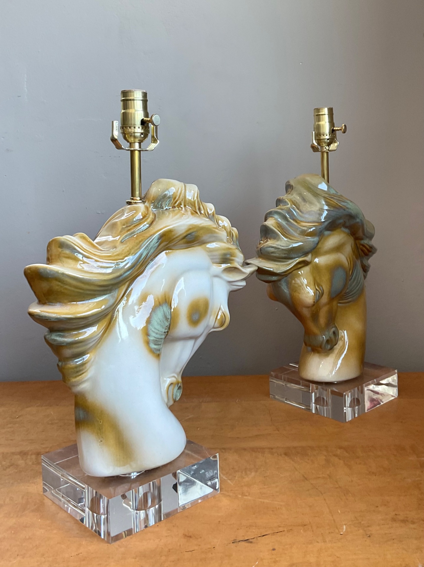 Vintage Ceramic Horse Head Table Lamps - A Pair - Detail view