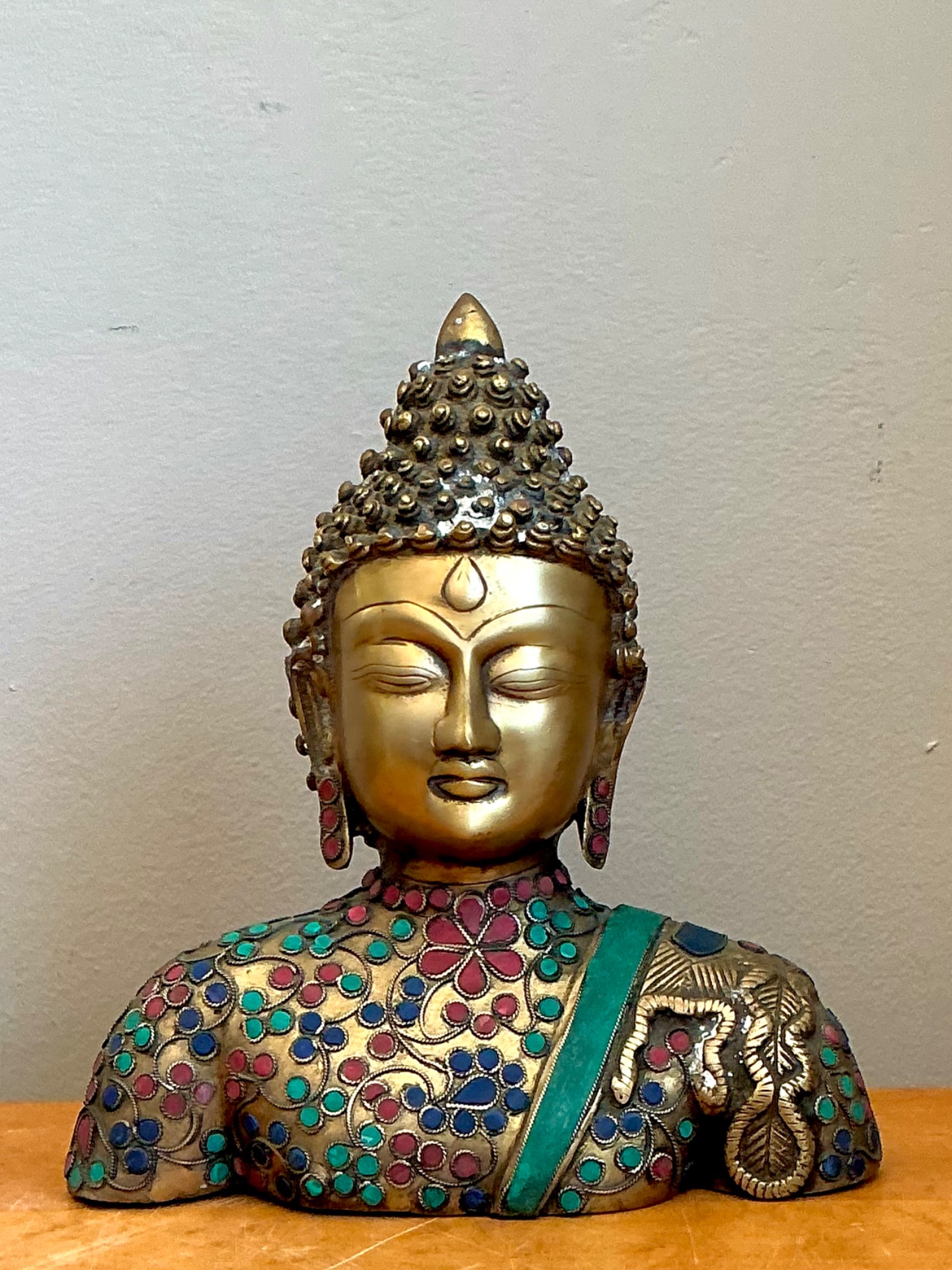 Vintage Stone Inlay Buddah - Side view