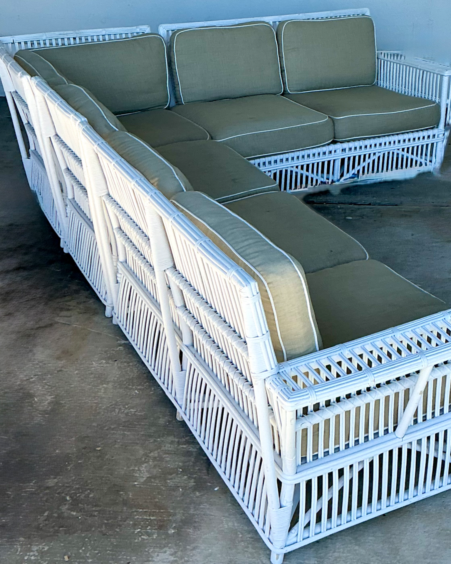 Vintage Stick Rattan Sectional Sofa After Bielecky Brothers - Back view
