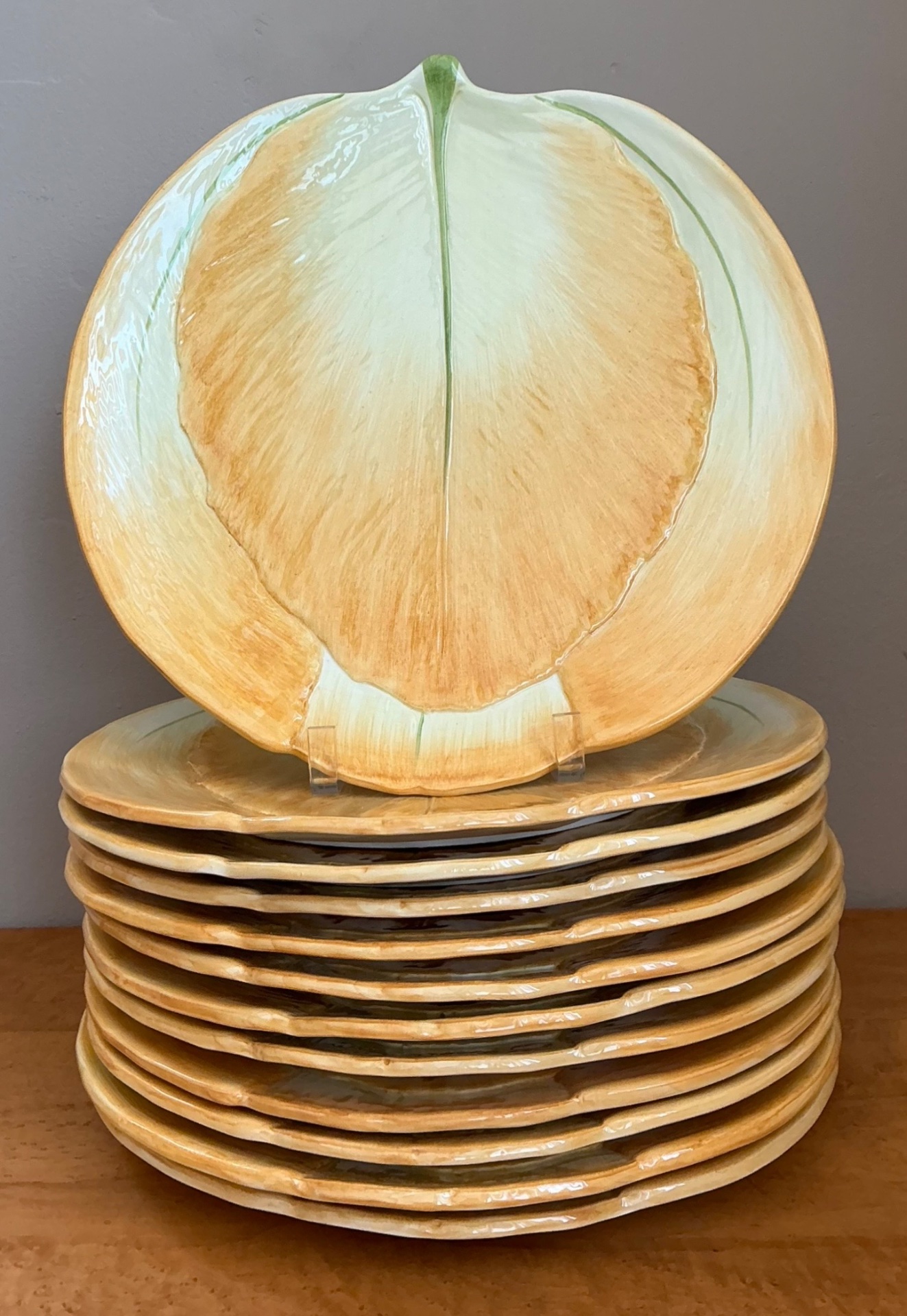 Vintage Italian Botanical Ceramic Dinner Plates - Set of 12 - Back view