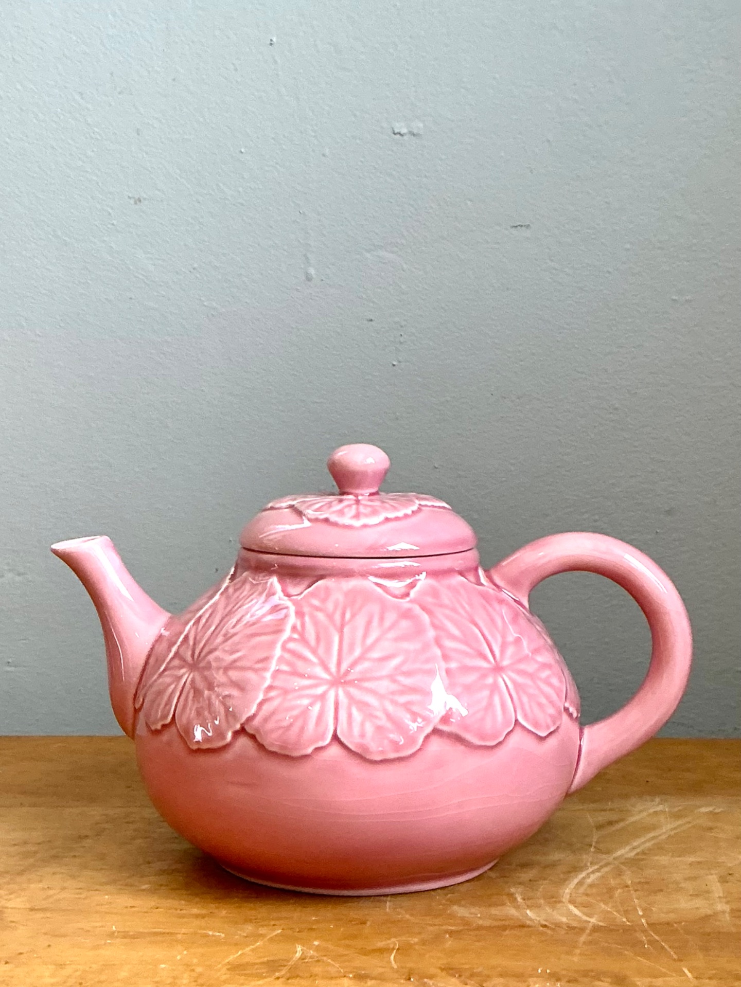 Vintage Bordallo Pinheiro Pink Cabbage Leaf Ceramic Teapot - Back view