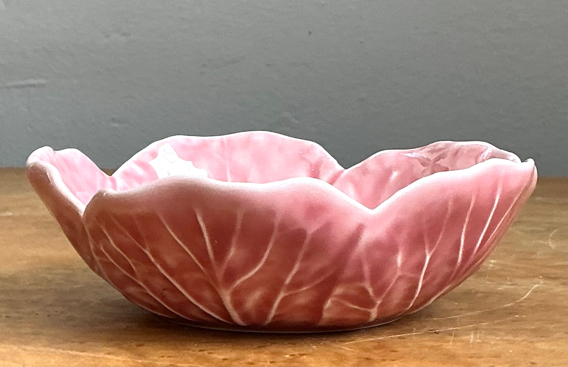 Vintage Bordallo Pinheiro Pink Cabbage Leaf Ceramic Bowls - Set of 6 - Ceramic, 6.75W x 2.5H - Side view
