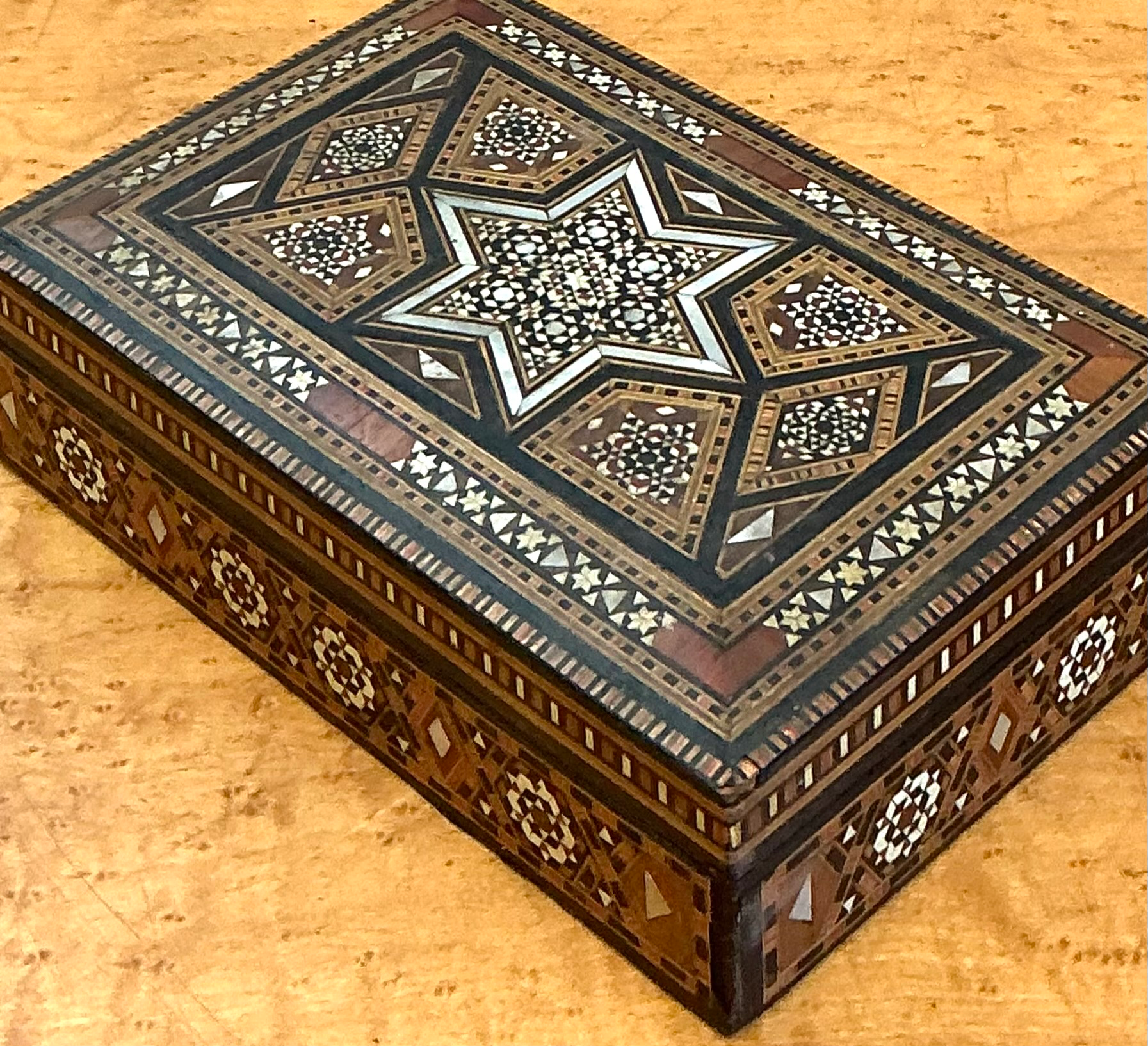 Vintage Inlaid Wood Decorative Box - Top view