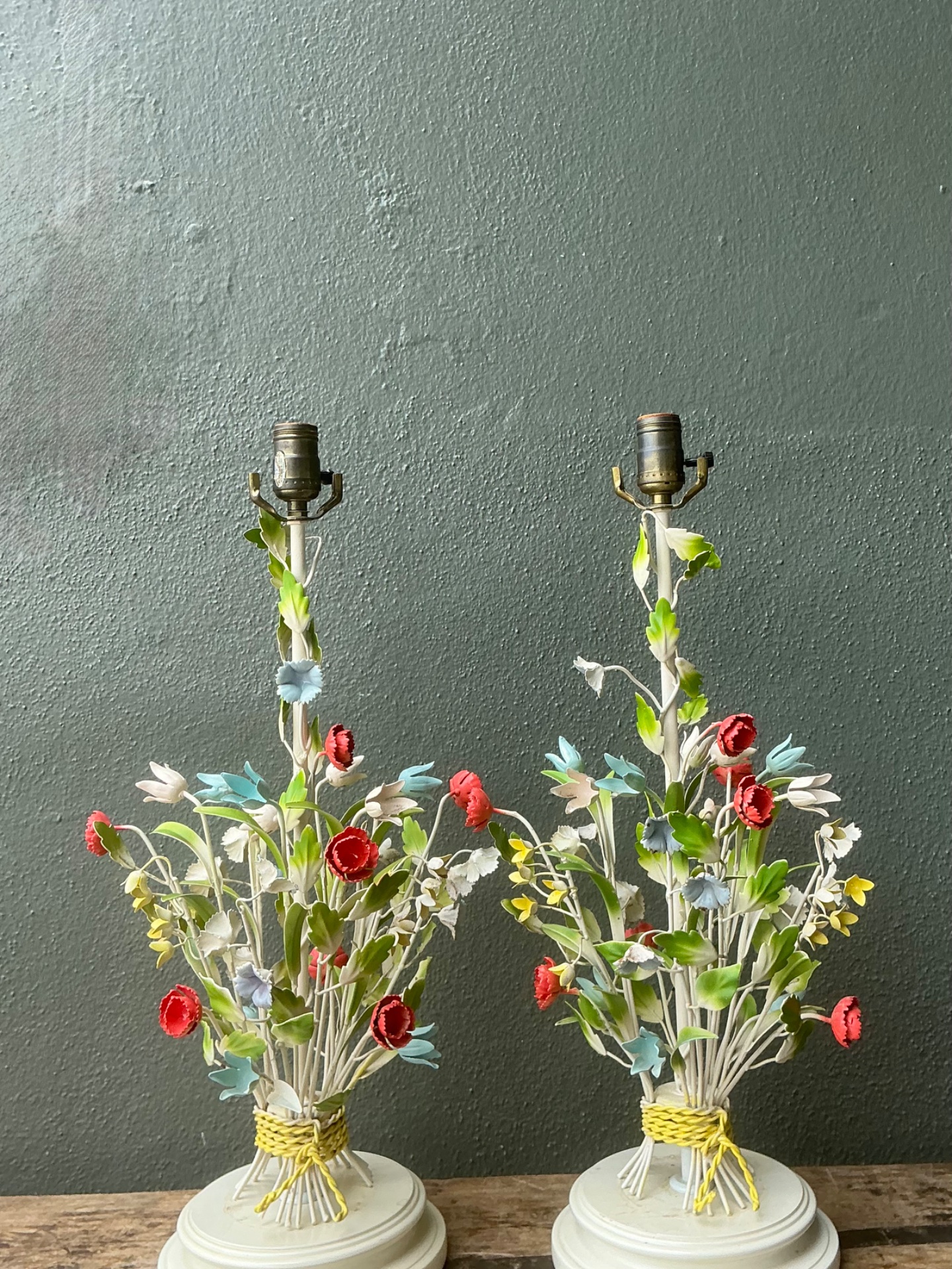Vintage Floral Bouquet Tole Table Lamps - Pair - Side view