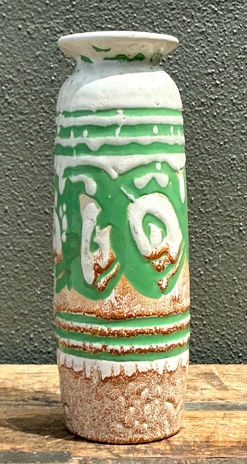 Vintage Hungarian Textured Ceramic Vase - Detail view