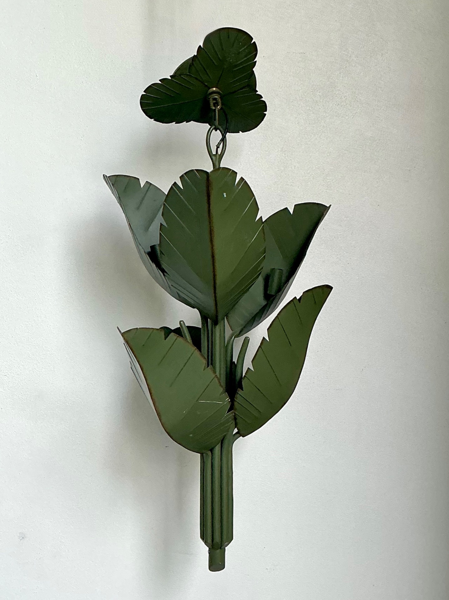 Vintage Green Banana Leaf Six Arm Chandelier - Detail view