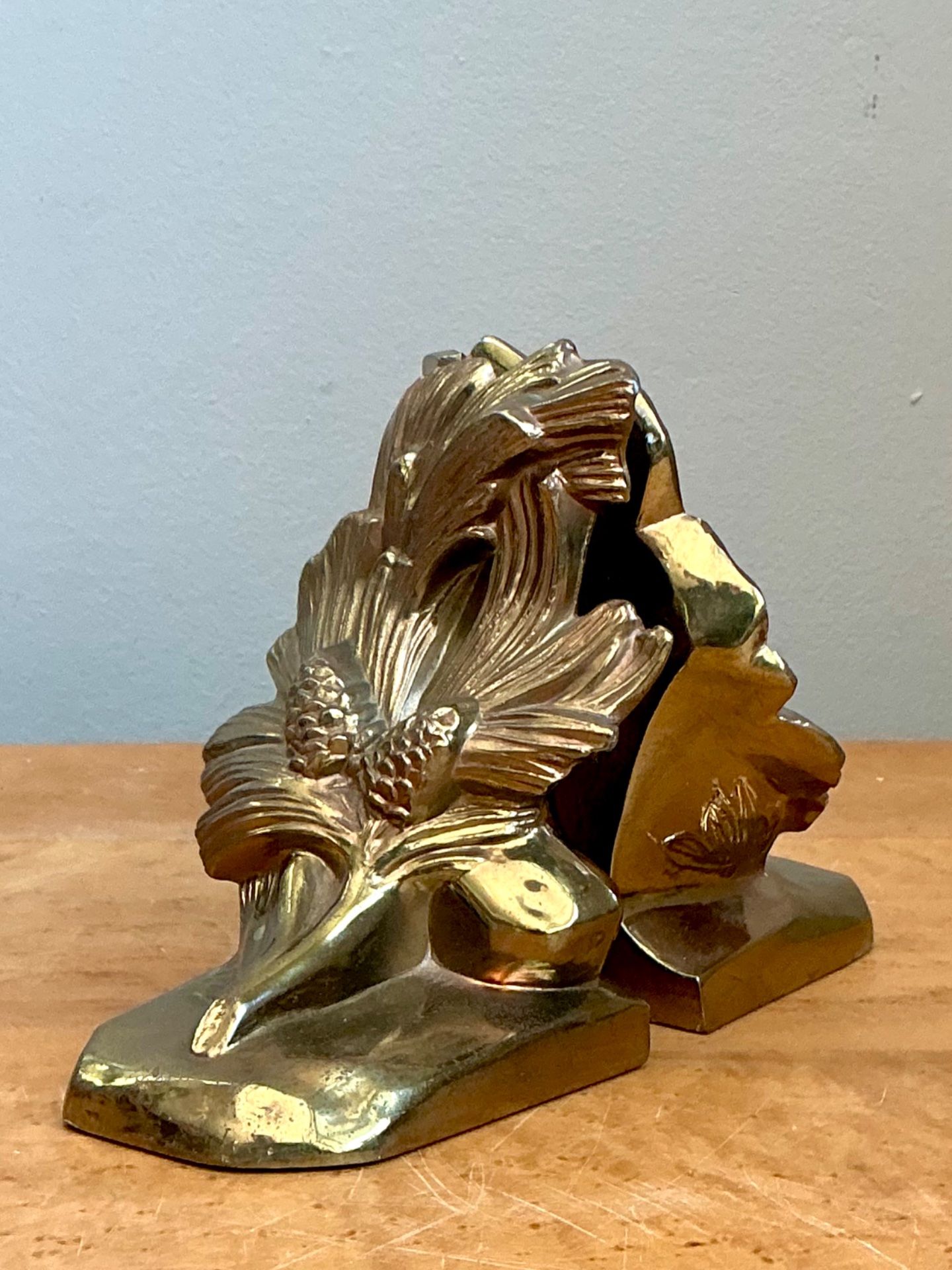 Vintage Brass Pinecone Bookends - Detail view