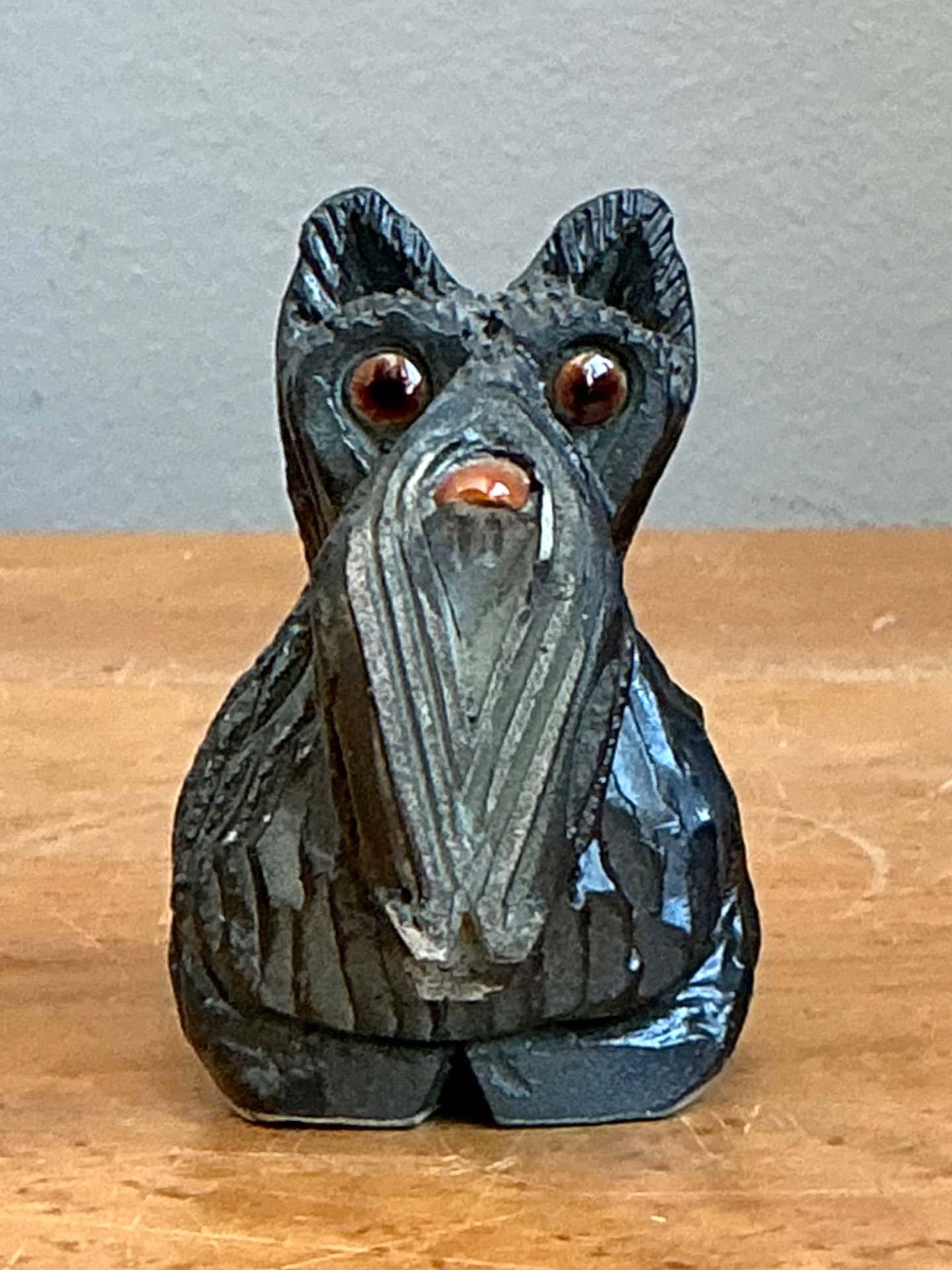 Vintage Wood Terrier Figurine - Detail view