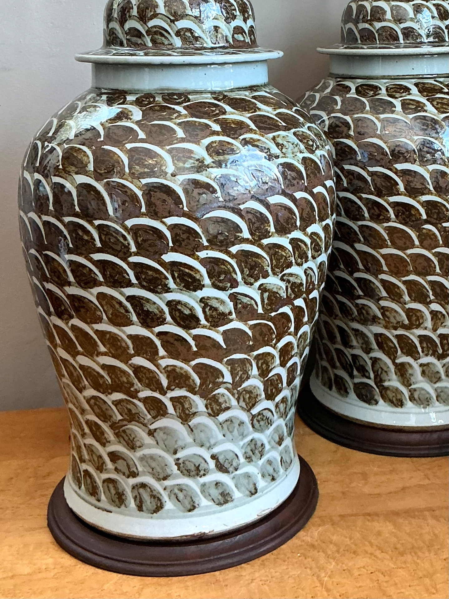 Vintage Ceramic Ginger Jar Table Lamps - Pair - Back view
