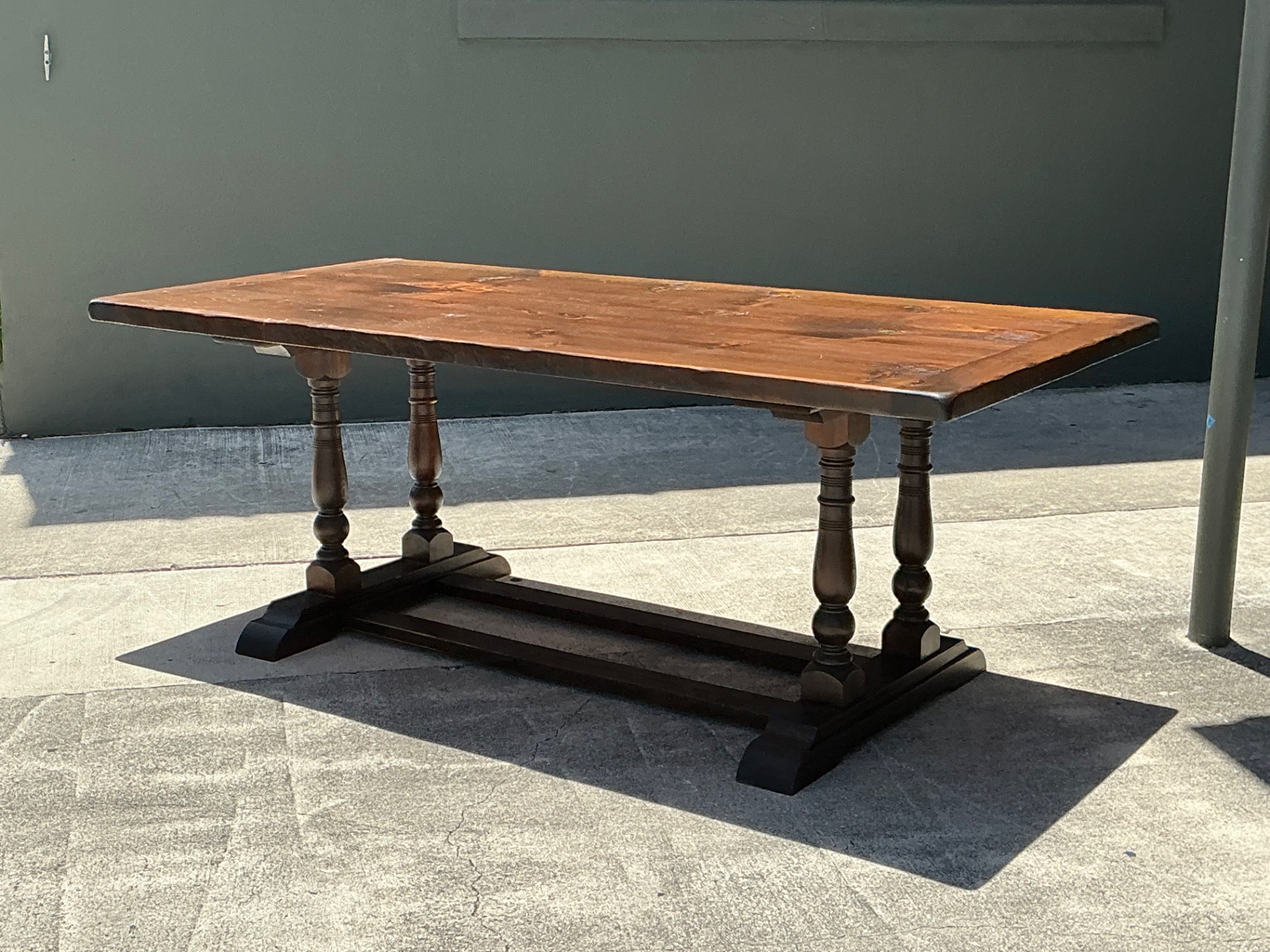 Vintage 19th Century Double Pedestal Dining Table - Top view