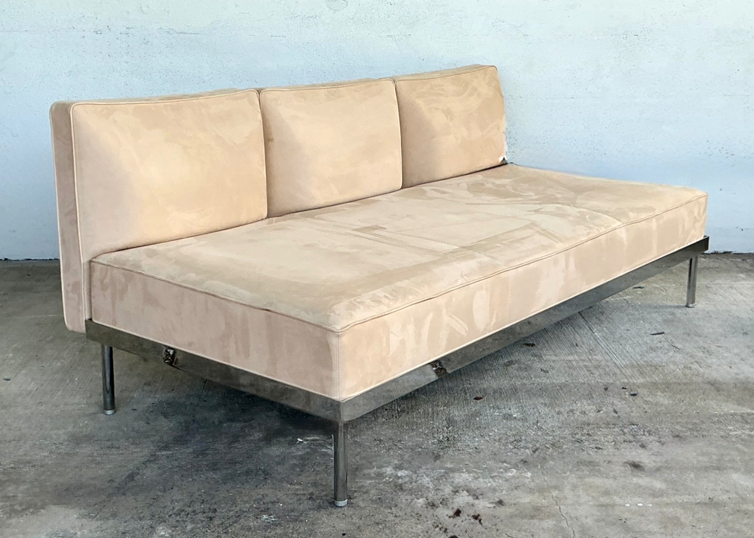 Vintage Chrome and Fabric Sofa - Detail view