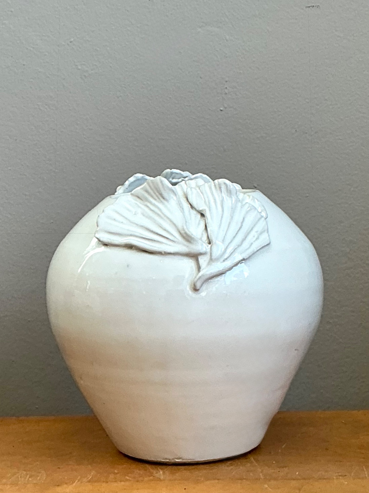 Vintage Kass O'Brien White Ceramic Vase with Ginko Leaf Motif - Back view