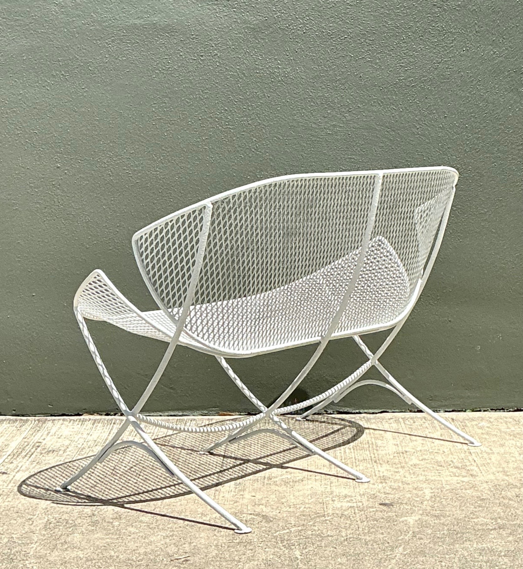 Mid-Century Modern Salterini “Orange Slice” Metal Mesh Bench - Detail view