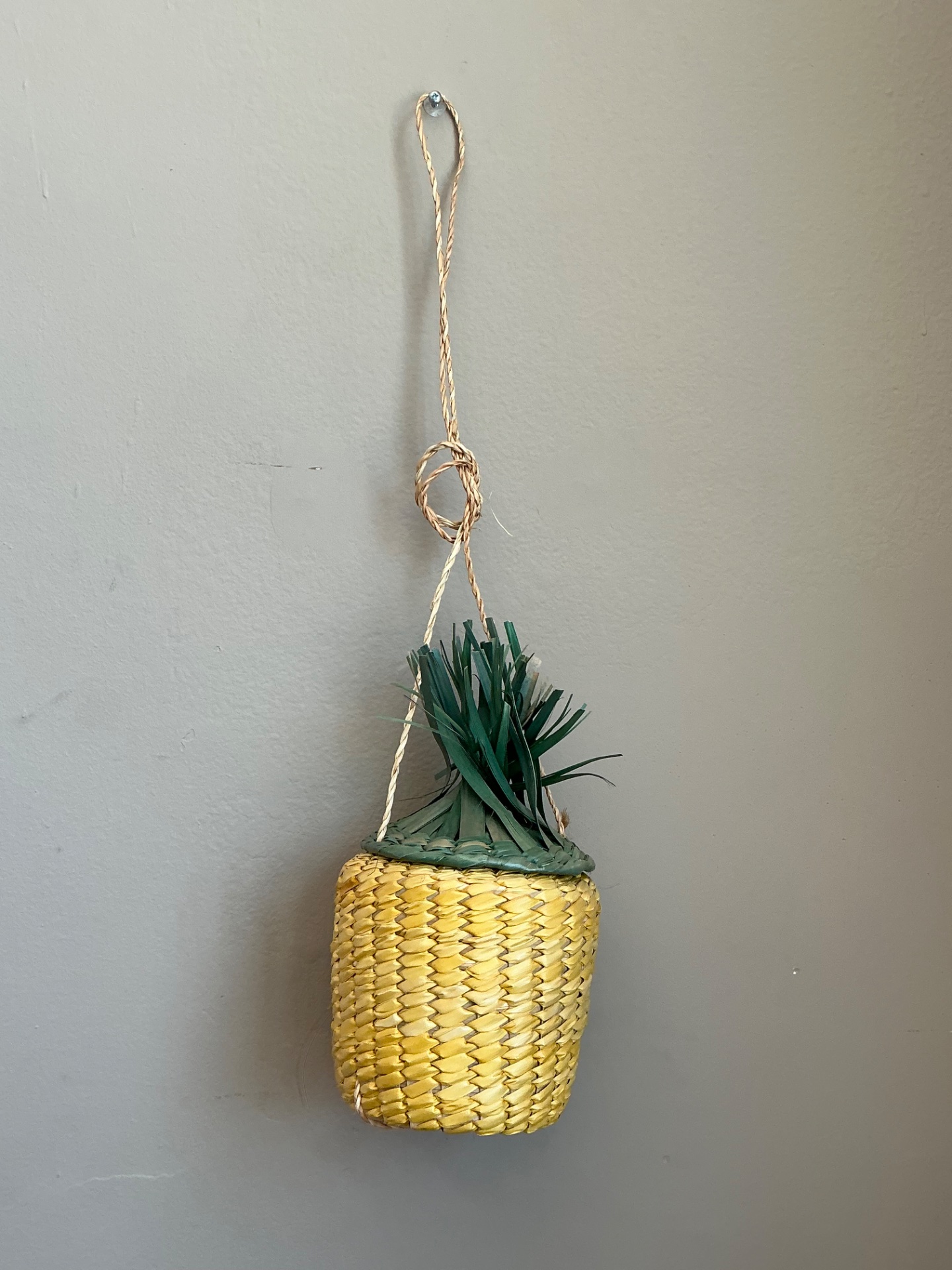 Vintage Woven Rattan Pineapple Bag - Detail view