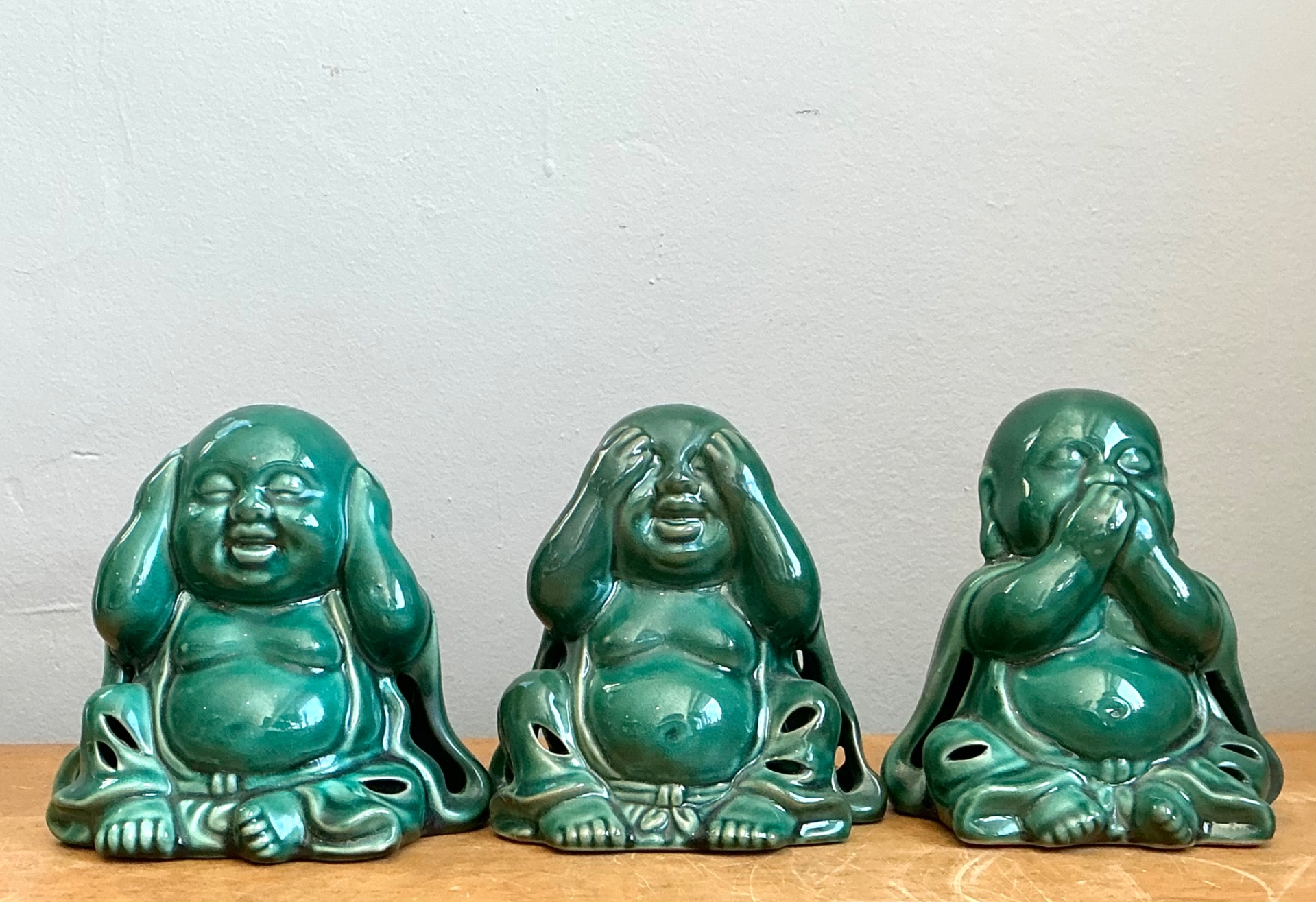Vintage Ceramic Buddha Figurines - Set of 3 - Side view