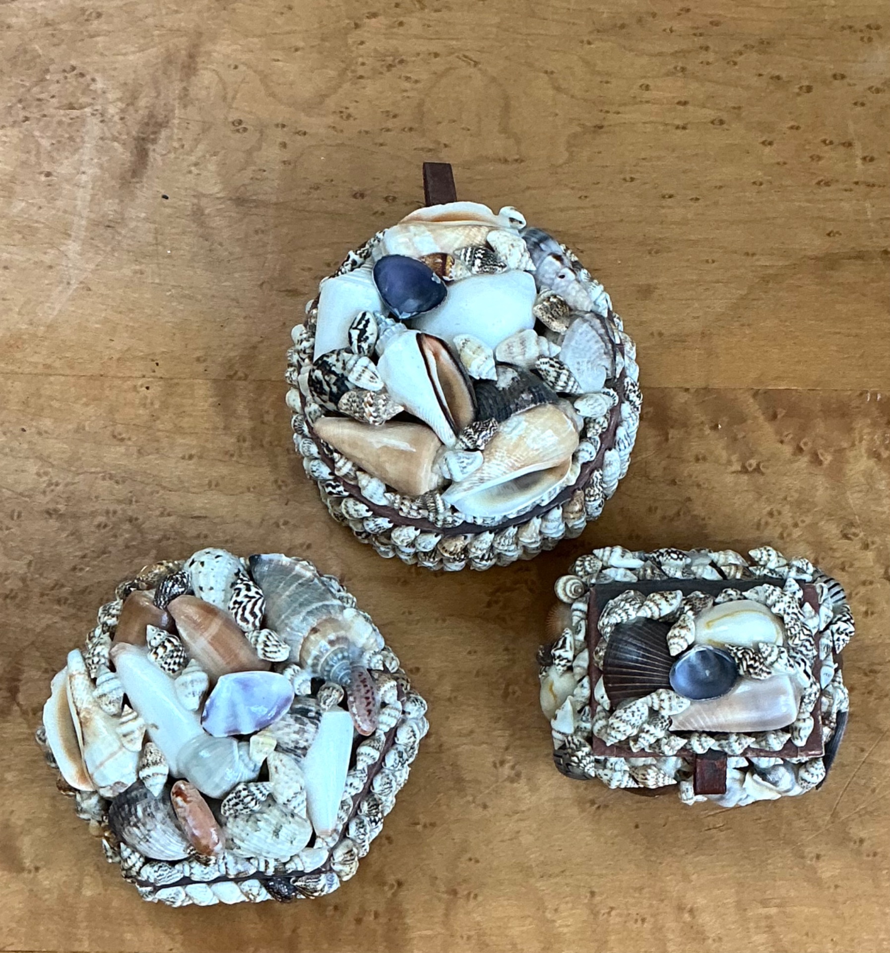 Vintage Wood and Shell Decorative Boxes - Set of 3 - Detail view