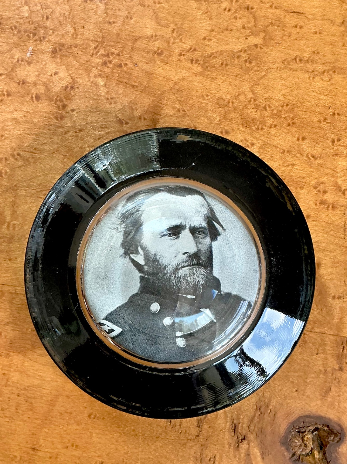 Vintage Glass Paperweight with Ulysses S. Grant Portrait - Detail view