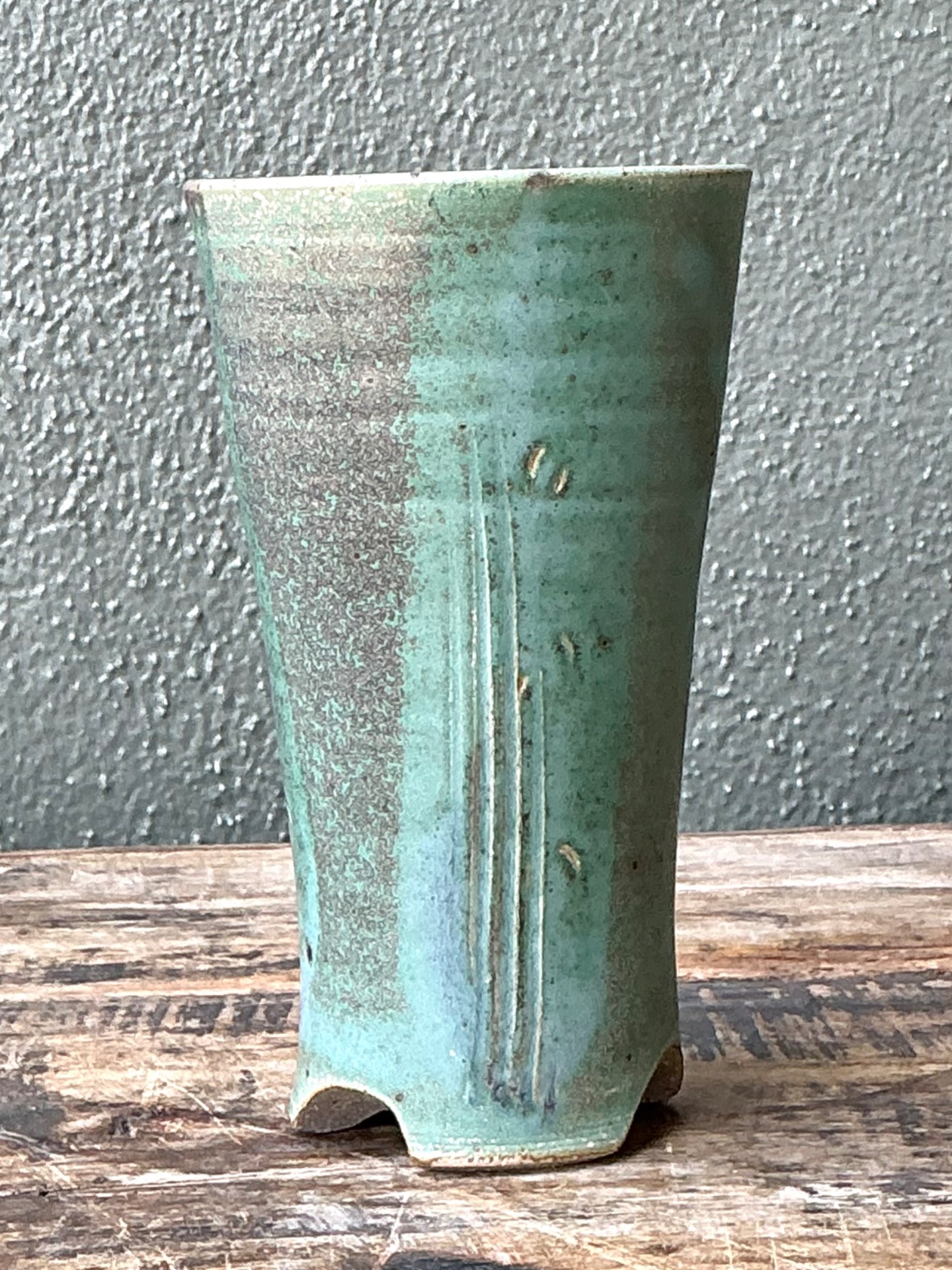Vintage Studio Pottery Green Vase - Detail view