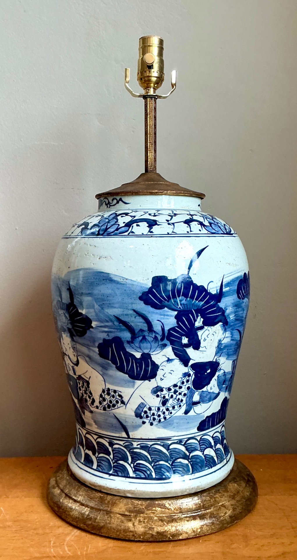 Antique Style Blue Ceramic Lamp with Wooden Base - Back view