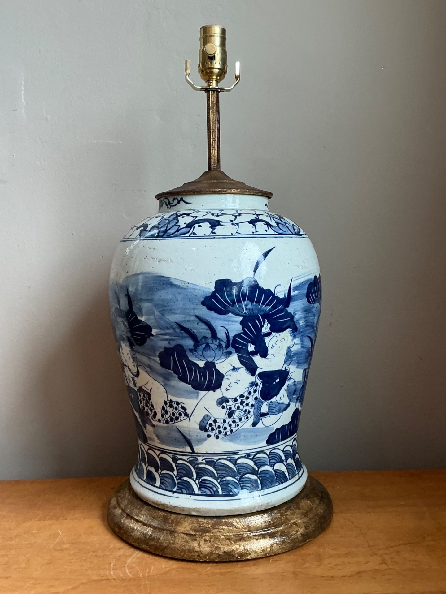 Antique Style Blue Ceramic Lamp with Wooden Base - Back view