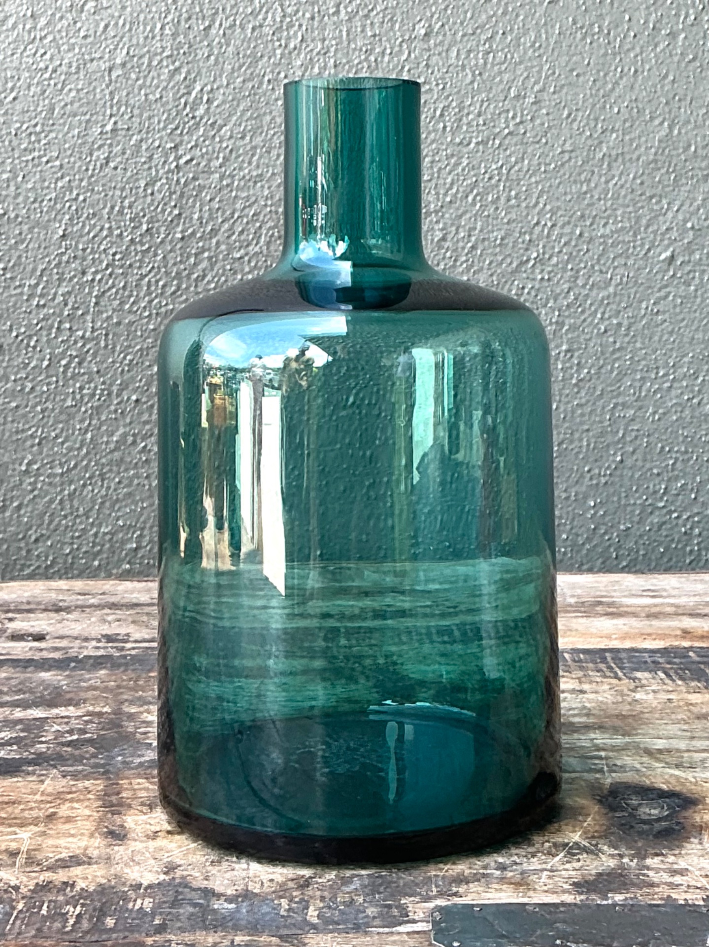 Vintage Teal Glass Vase - Back view