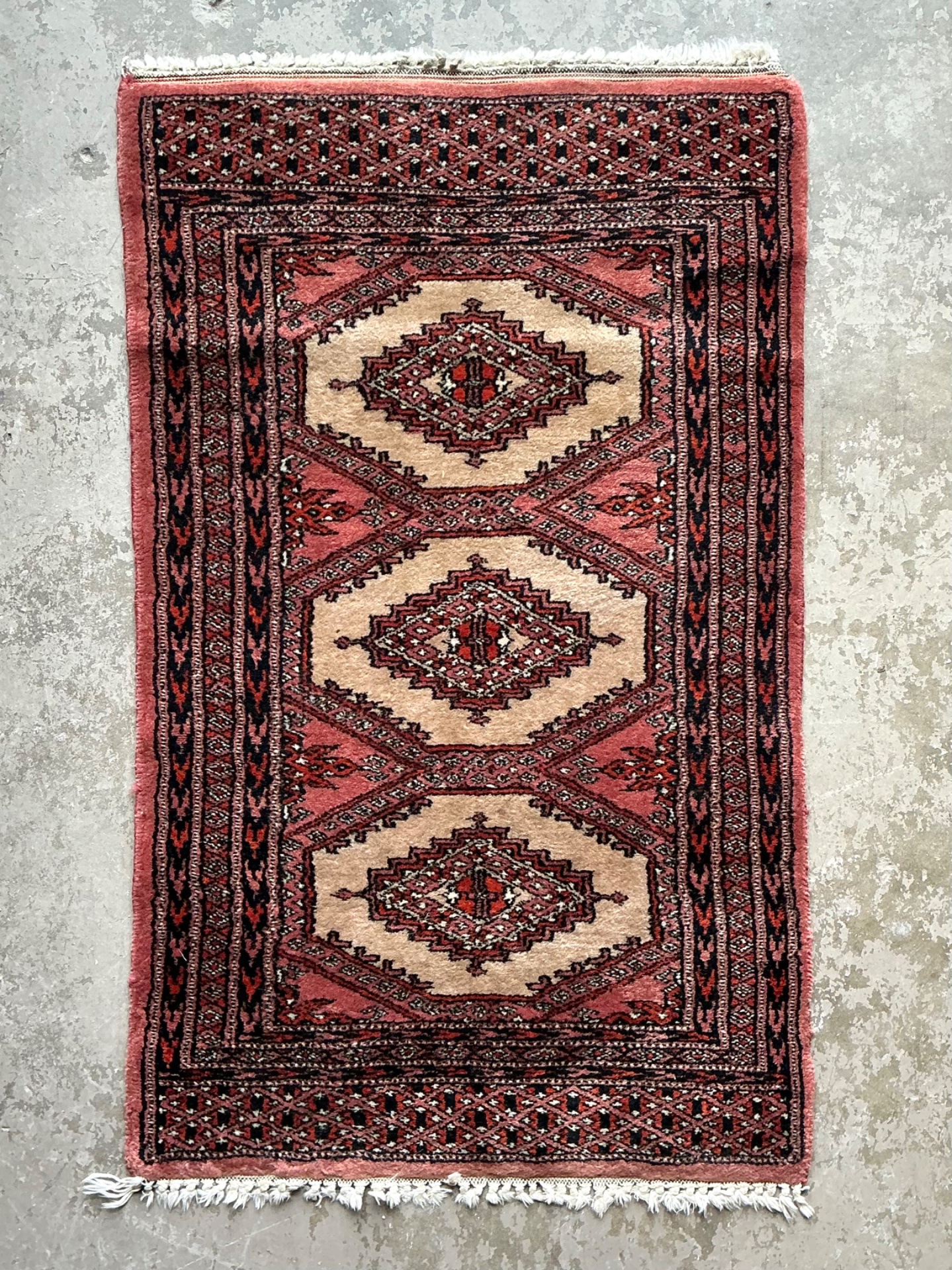 Vintage Persian Hand-Knotted Geometric Rug - Top view