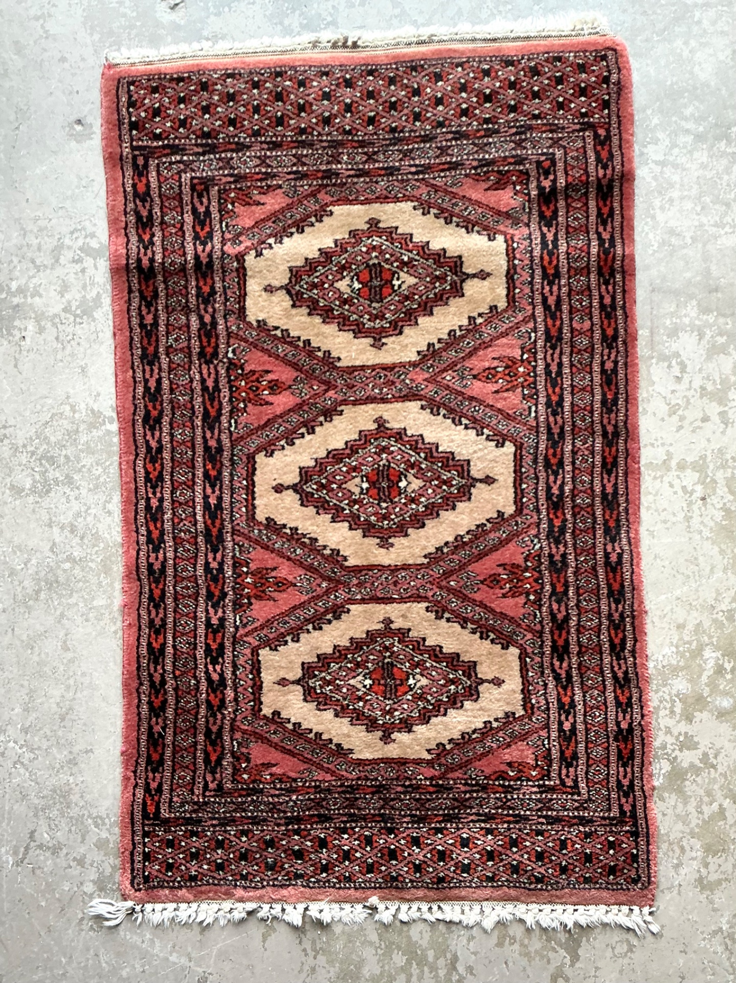 Vintage Persian Hand-Knotted Geometric Rug - Top view