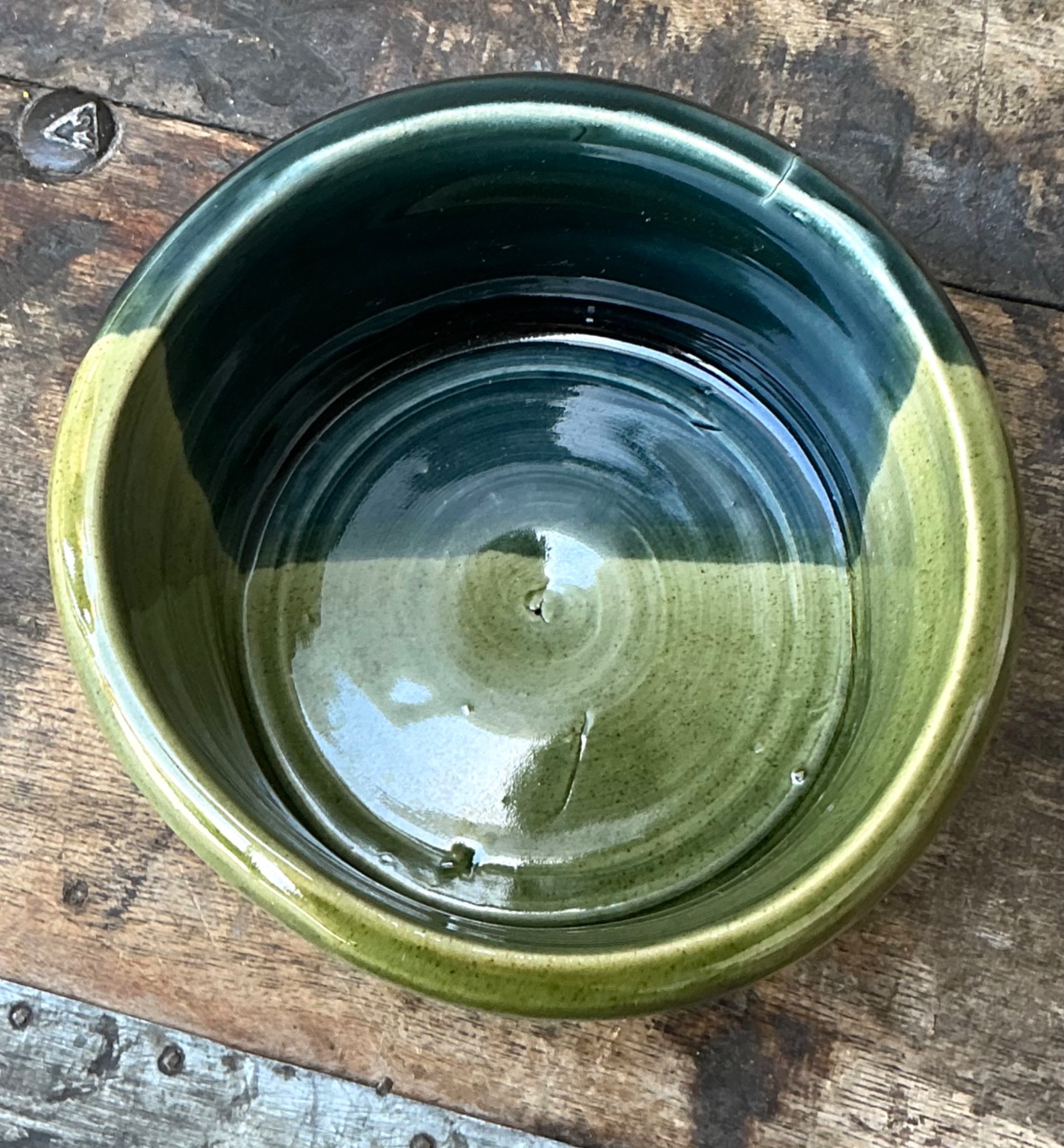 Vintage Handcrafted Green Studio Bowl - Detail view