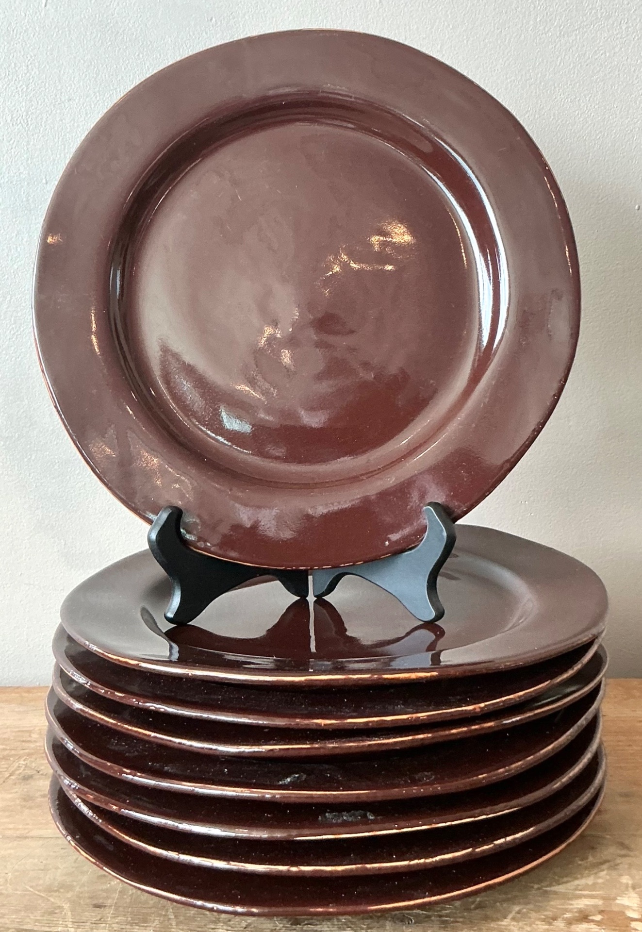Vintage Italian Vietri Glazed Ceramic Plates - Set of 8 - Top view