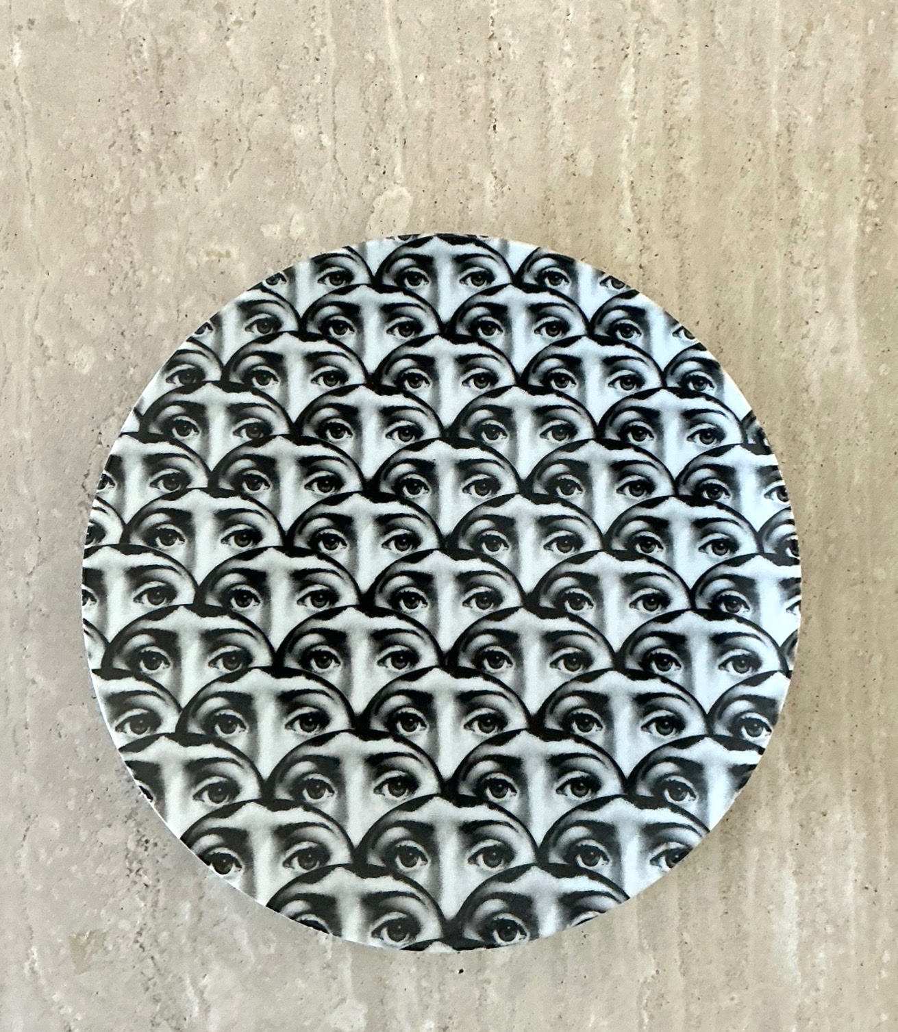 Vintage Fornasetti Tema e Variazioni Plate - Side view