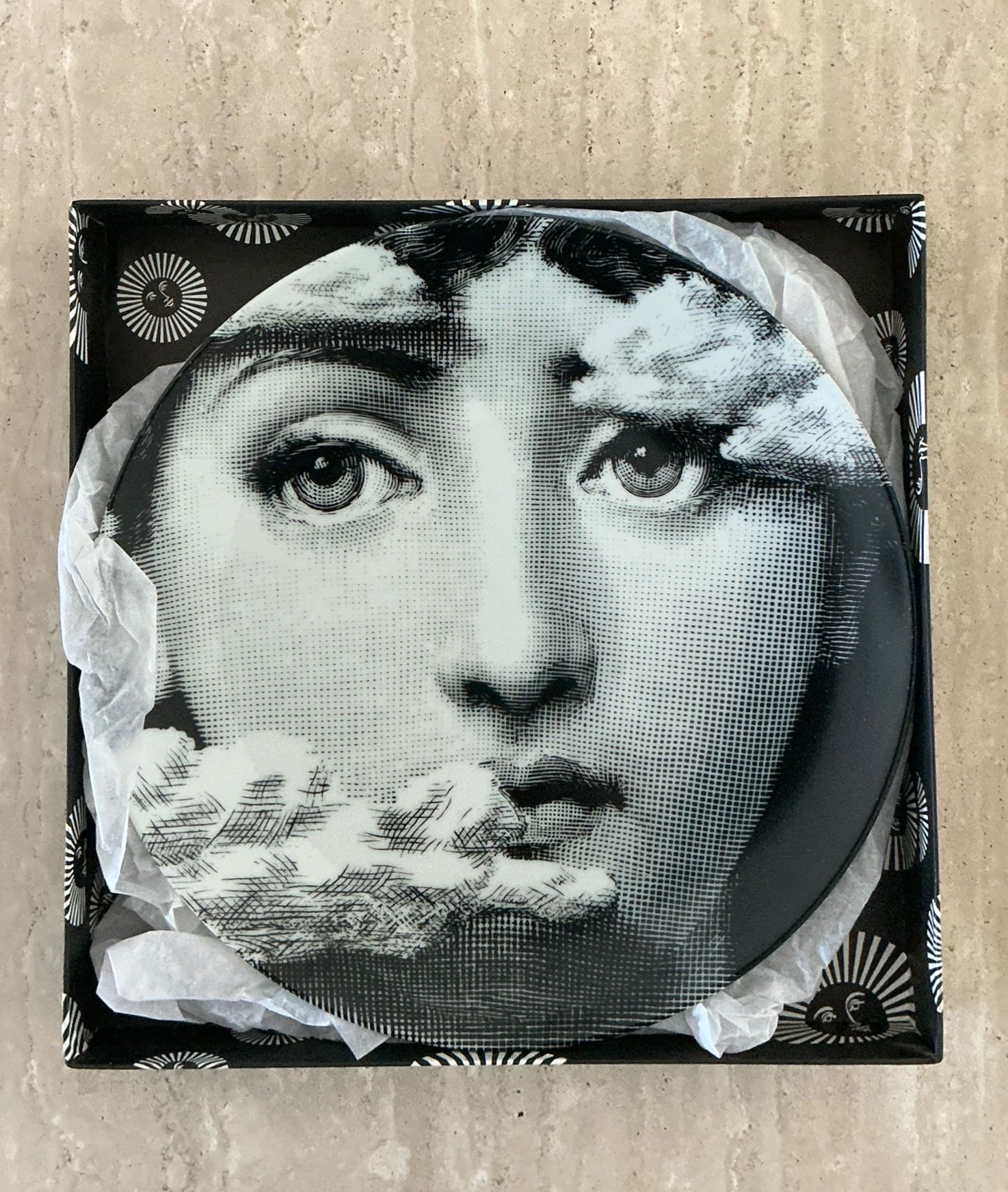Vintage Fornasetti Tema e Variazioni Plate - Top view