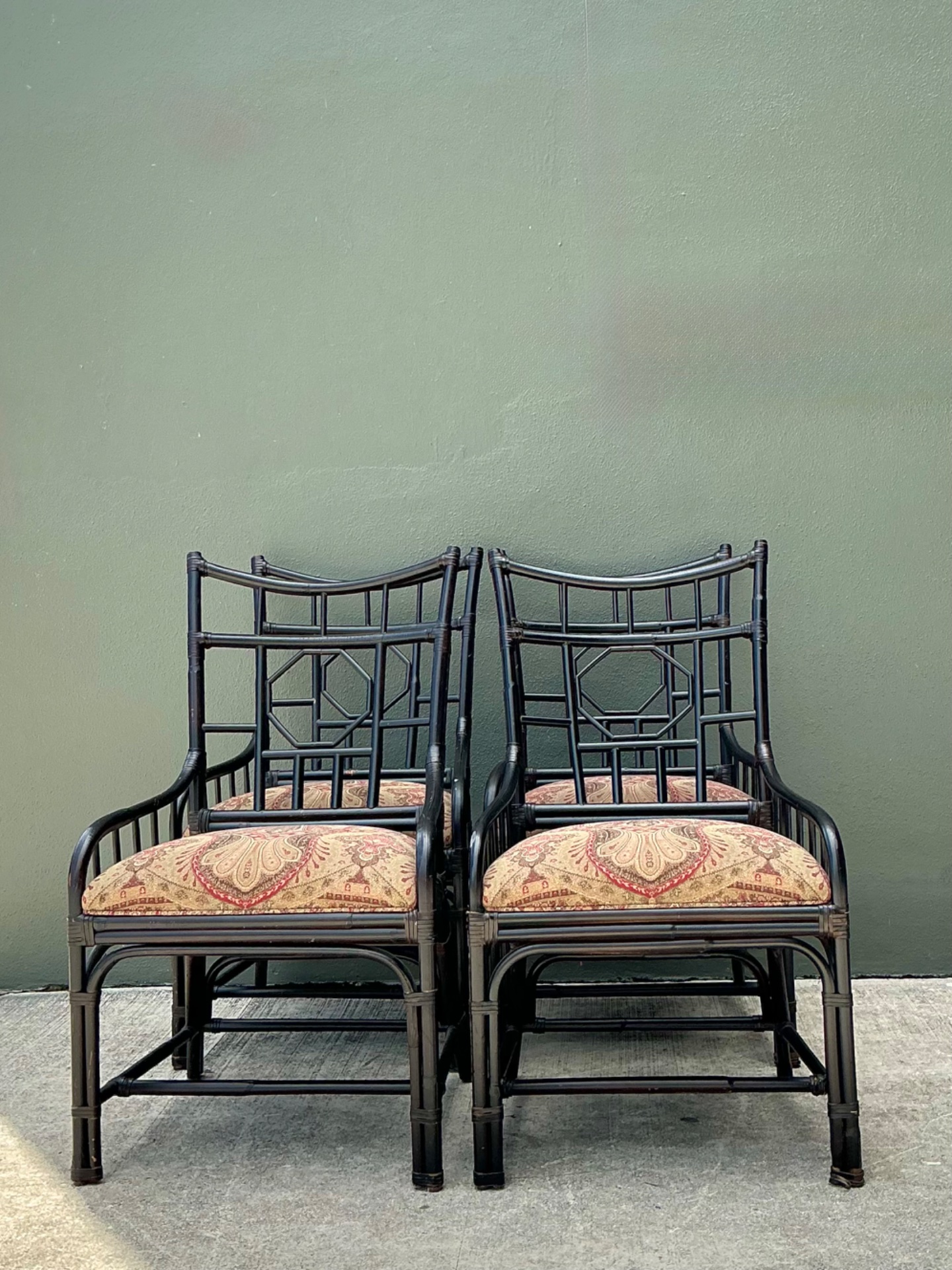 Vintage Palecek Medallion Back Rattan Chairs - Set Of 4 - Detail view