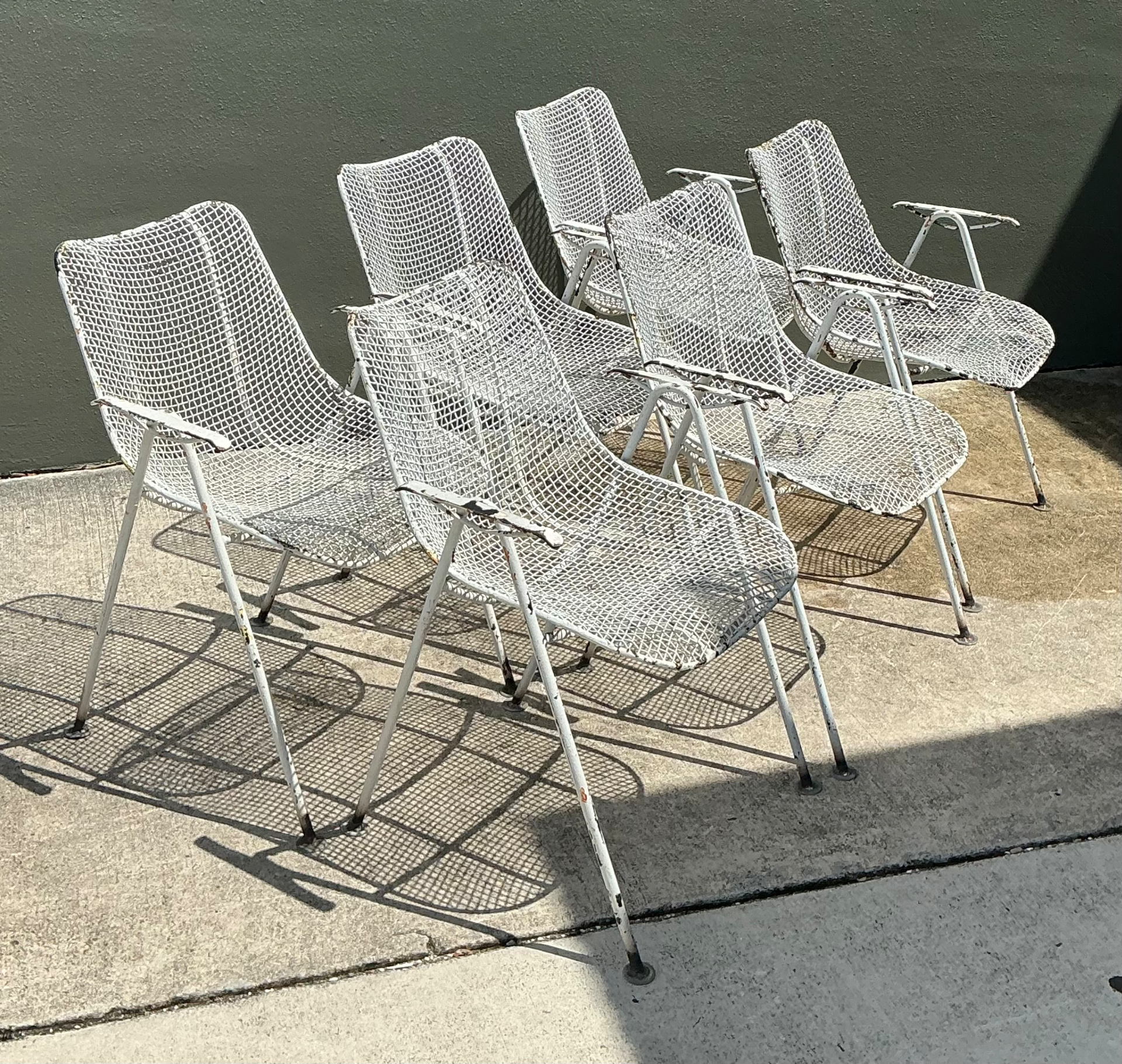 Vintage MCM Russell Woodard Wire Mesh Patio Chairs - Set of 6 - Back view