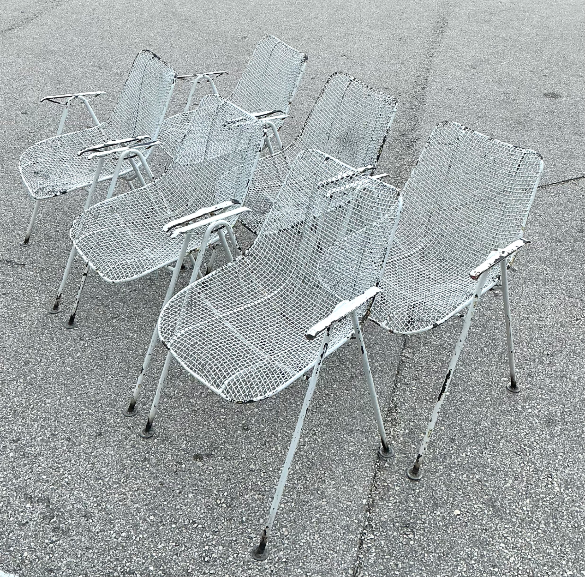 Vintage MCM Russell Woodard Wire Mesh Patio Chairs - Set of 6 - Top view