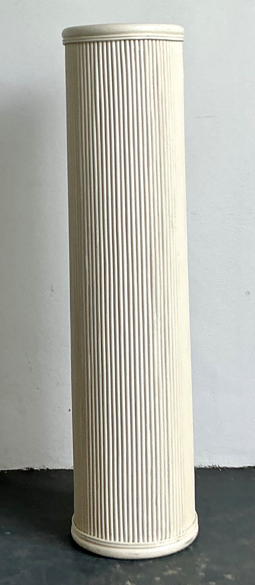 Vintage White Painted Rattan Pedestal - Top view
