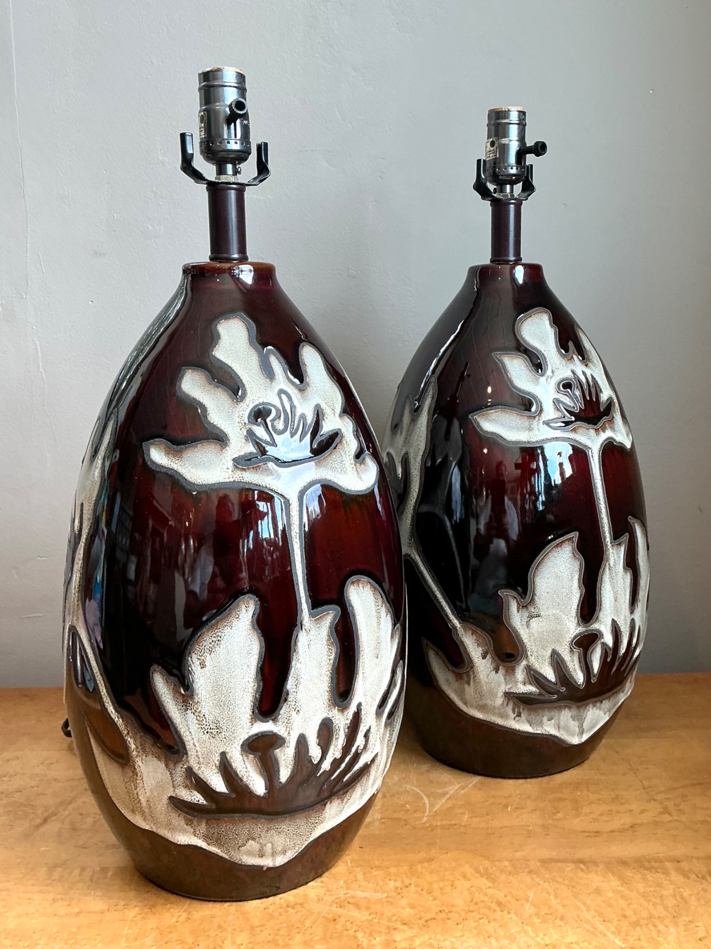 Vintage Floral Ceramic Table Lamps - Pair - Top view