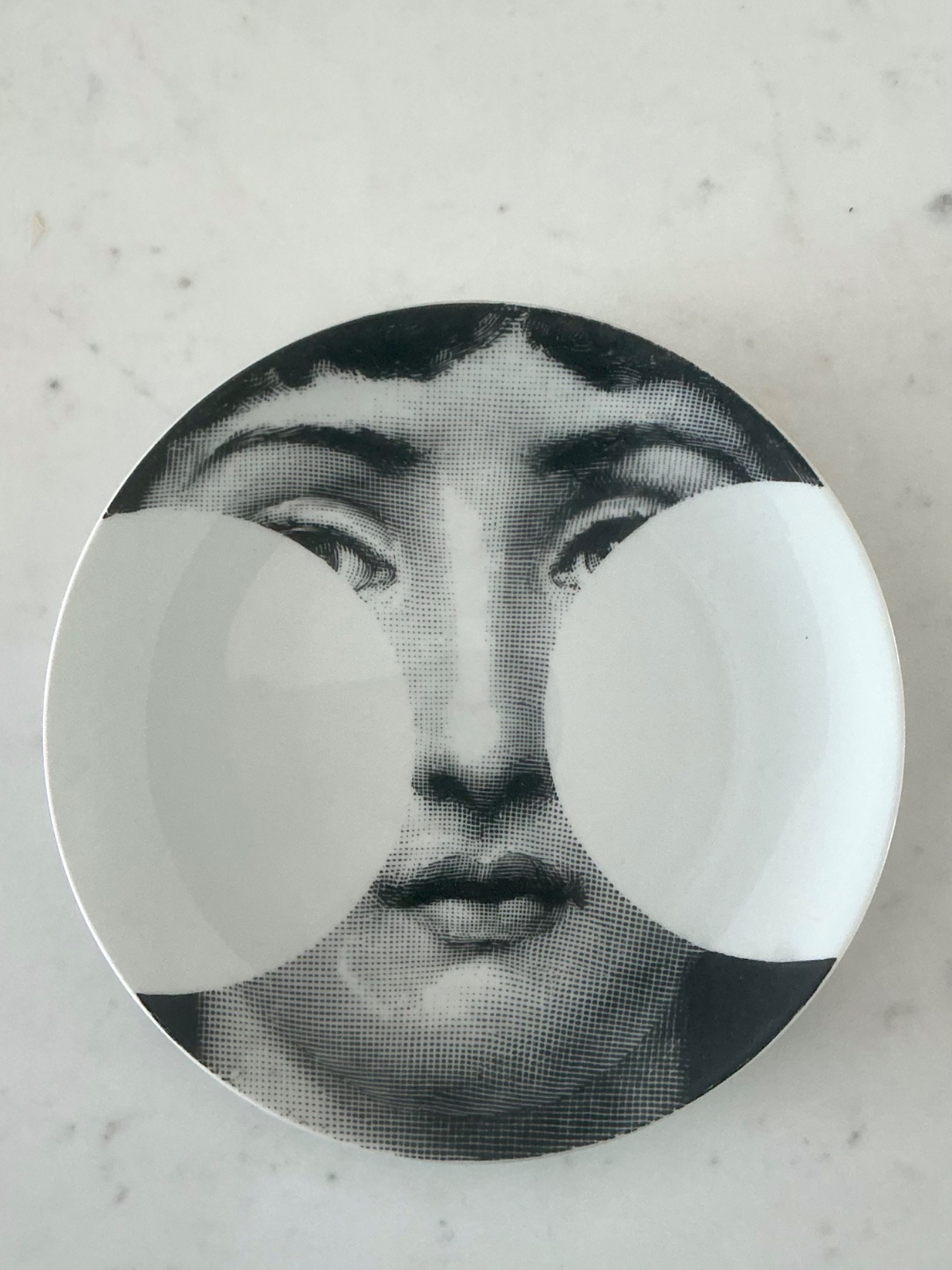 Piero Fornasetti Tema e Variazioni Plate - Top view