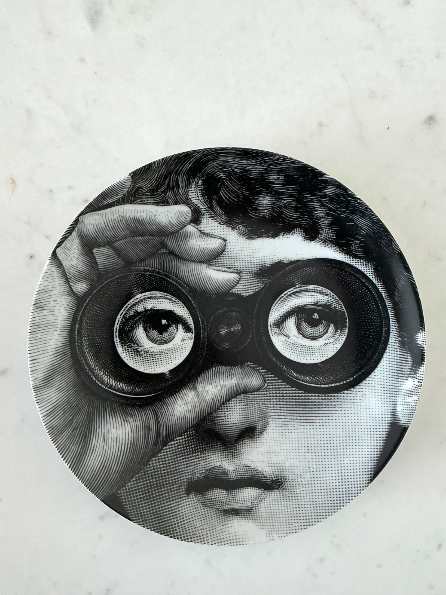 Piero Fornasetti Tema e Variazioni Plate - Top view