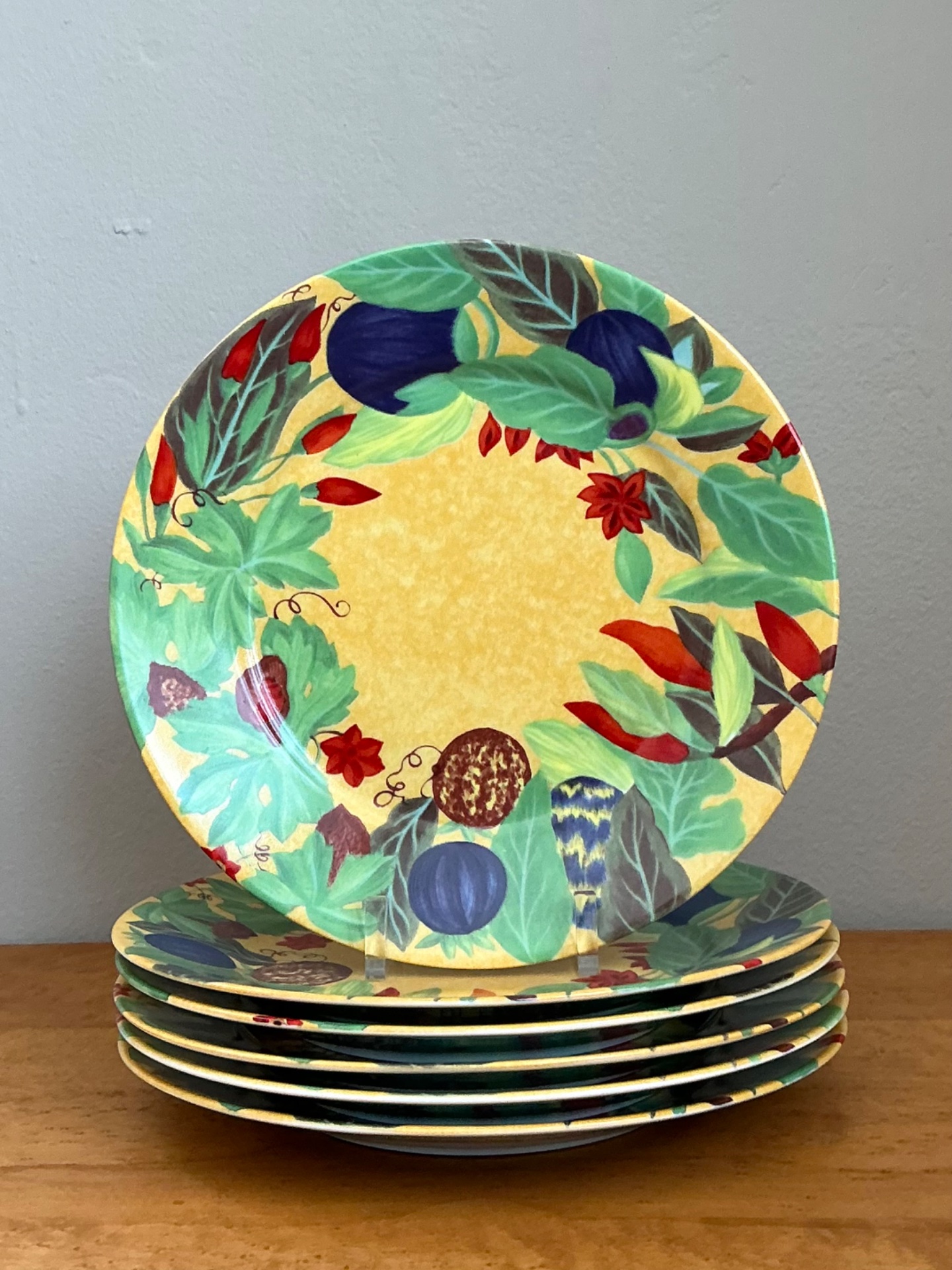 Vintage Laure Japy For Limoges “Piments” Salad Plates - Set Of 6 - Detail view