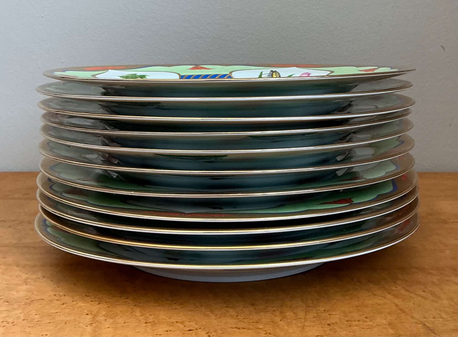 Vintage Lynn Chase “Tiger Raj” Dinner Plates - Set Of 12 - Detail view