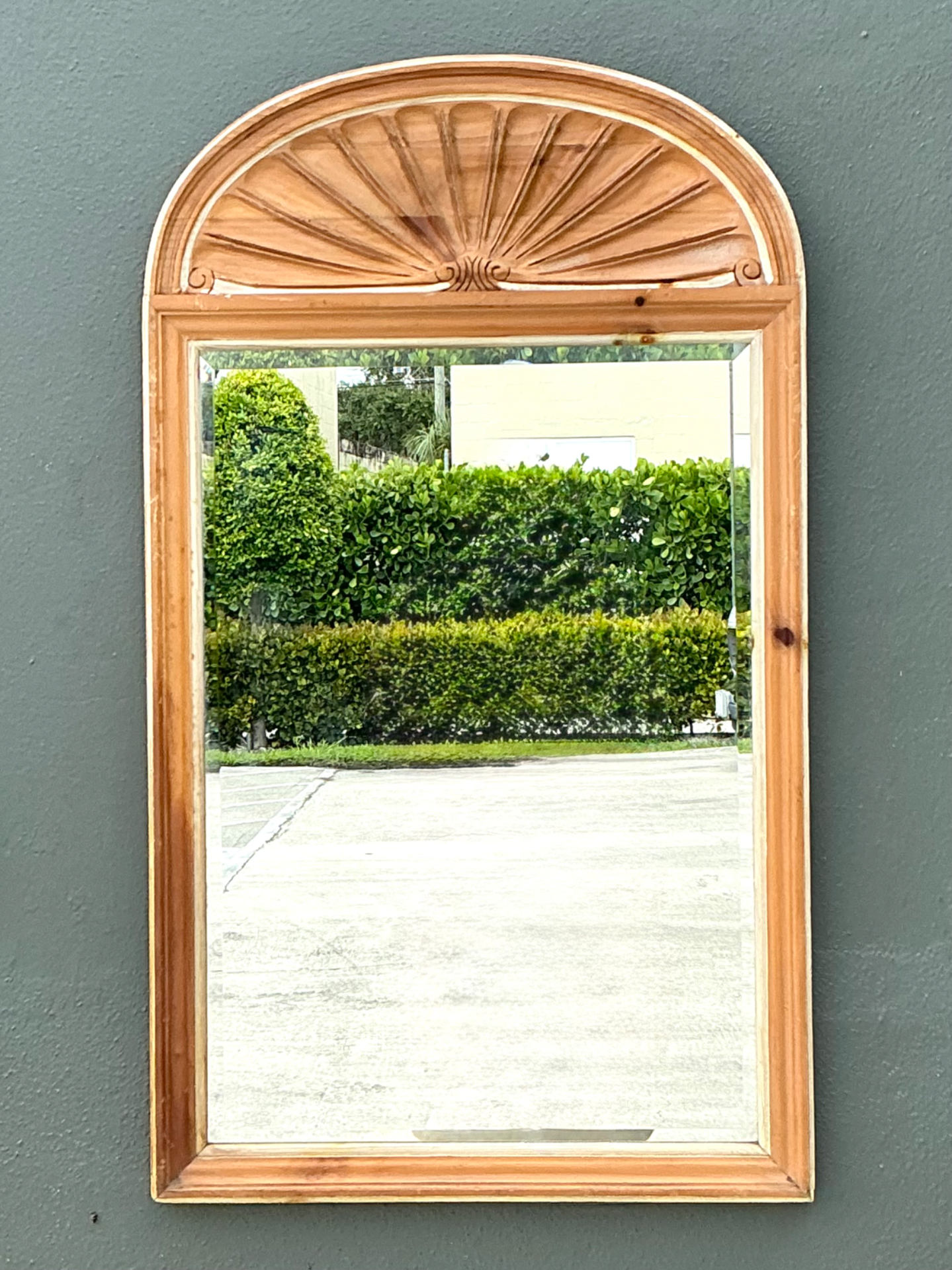 Vintage Pulaski Arched Wood Frame Mirror - Top view