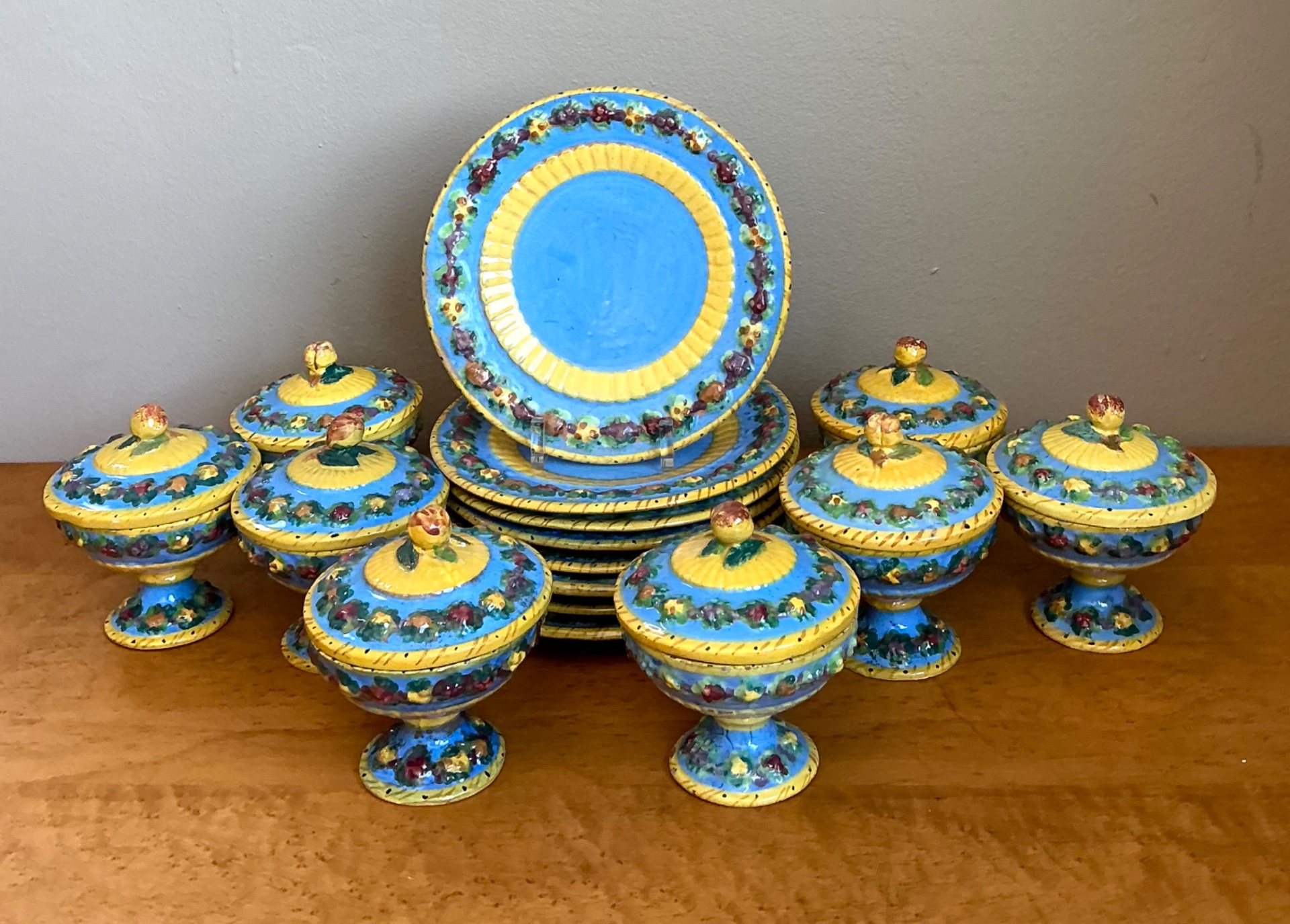 Vintage Italian Ceramic Covered Dishes - Set of 12 - Detail view