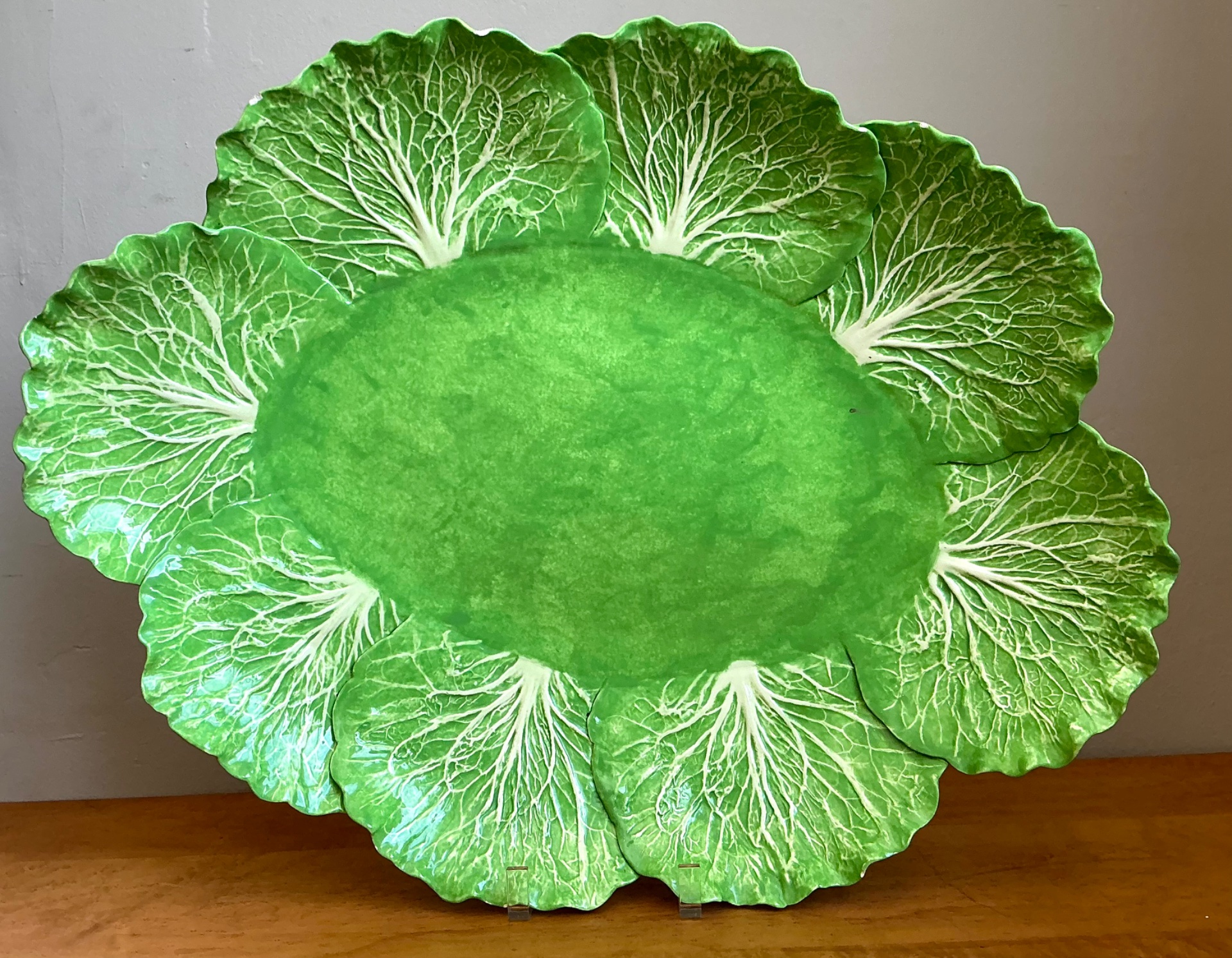 Vintage Dodie Thayer Cabbage Leaf Platter - Back view