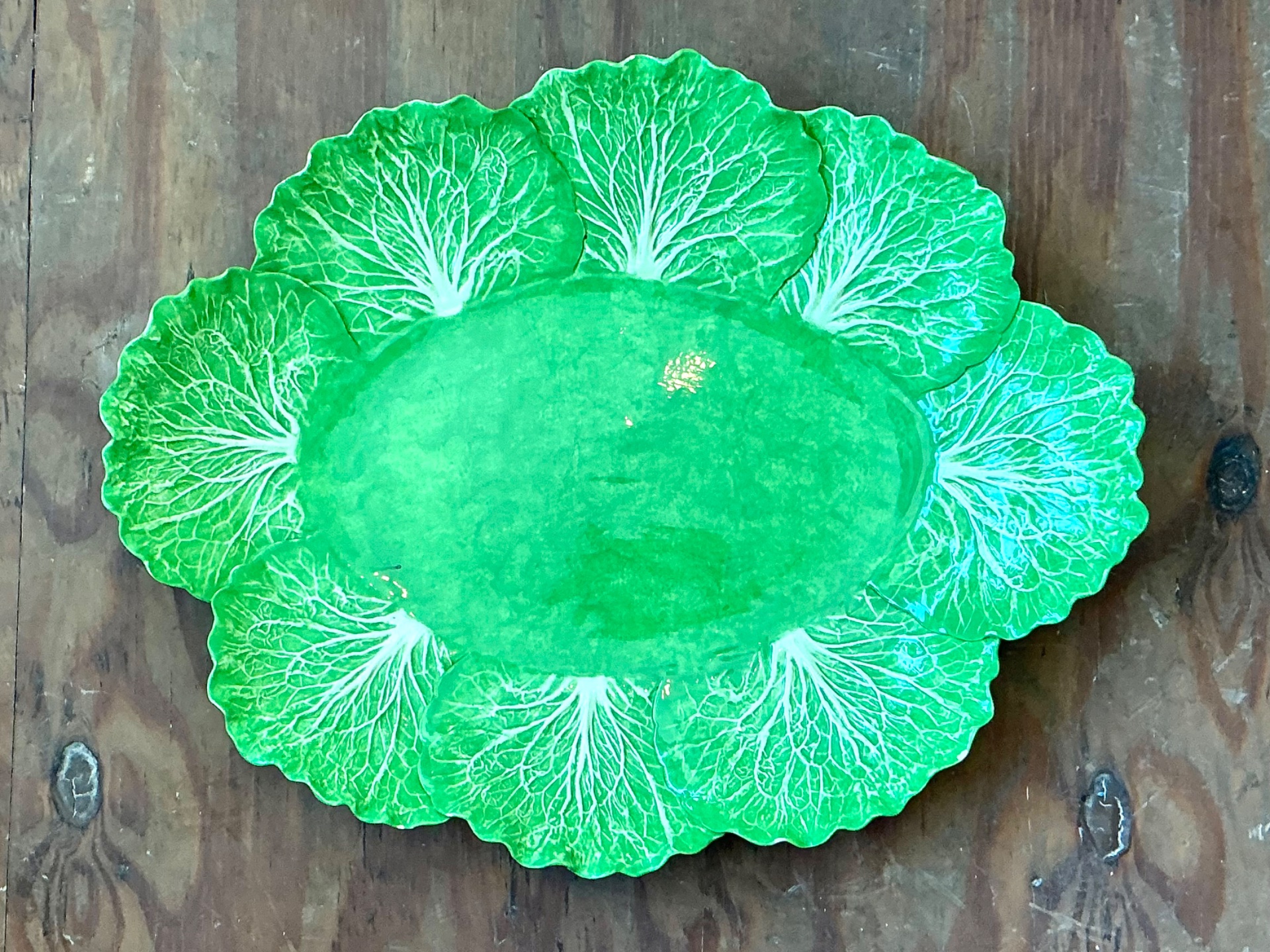 Vintage Dodie Thayer Cabbage Leaf Platter - Side view