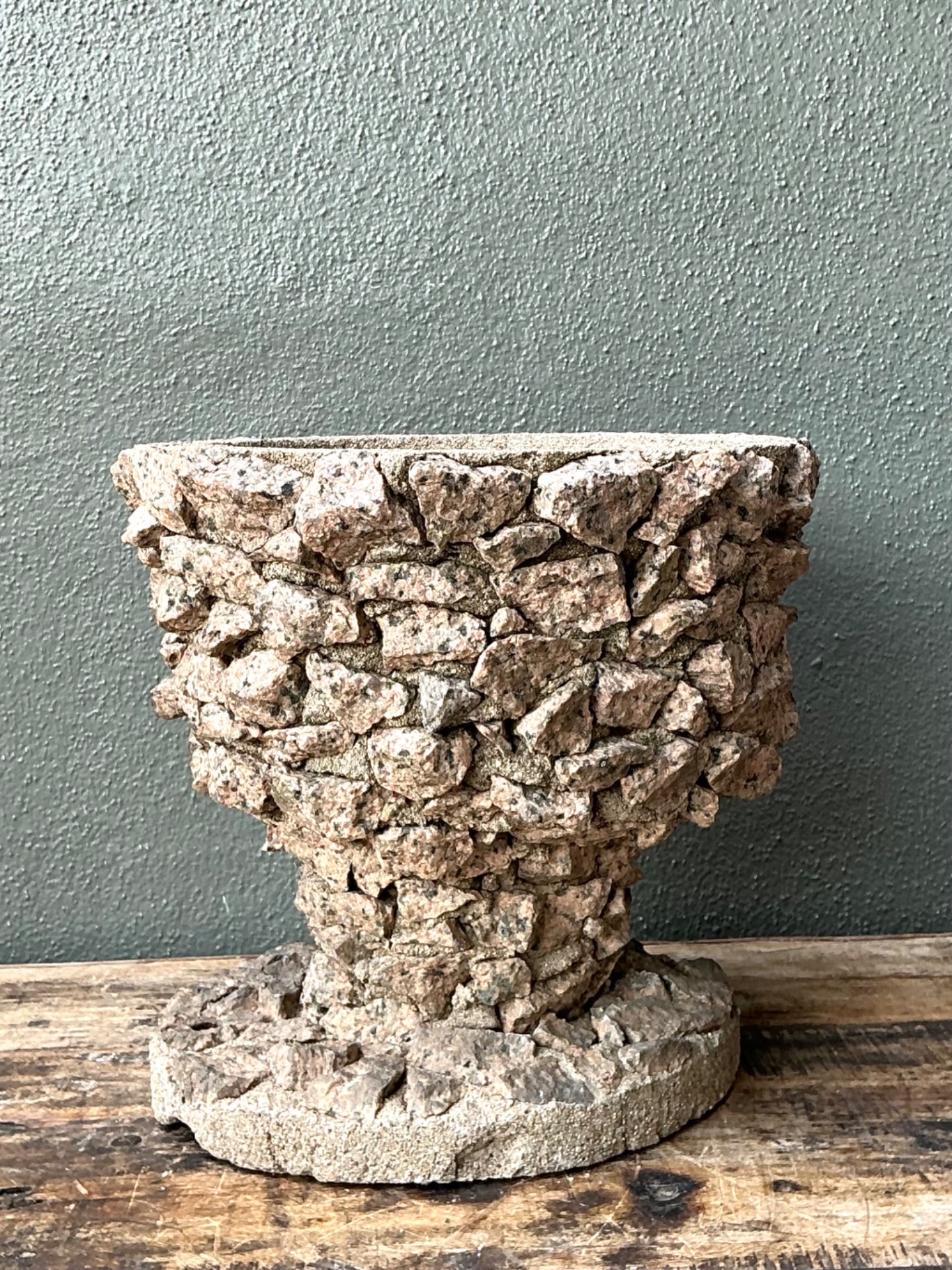 Vintage Stone Aggregate Planter - Detail view