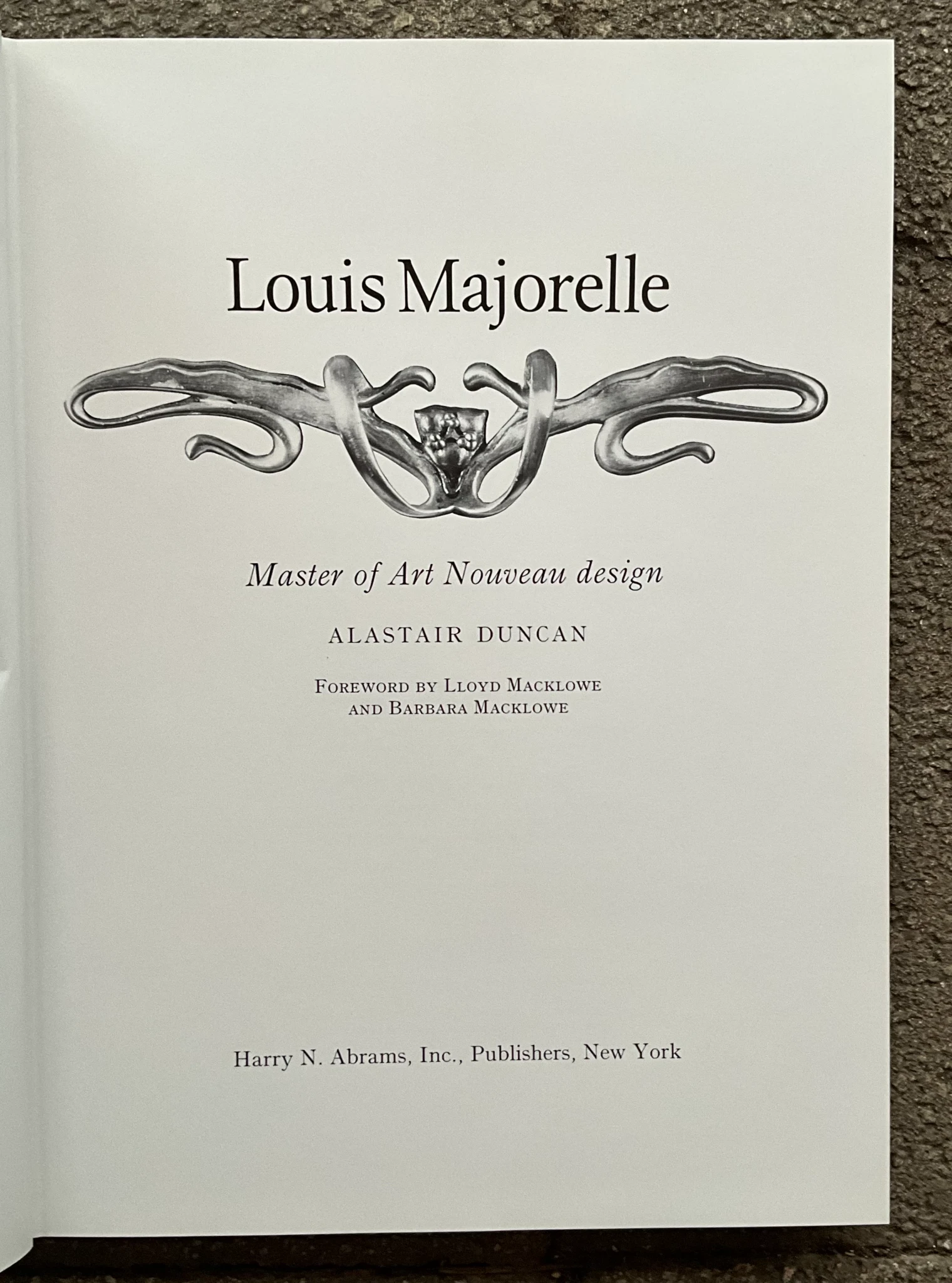 Louis Majorelle Master of Art Nouveau Design  - Side view